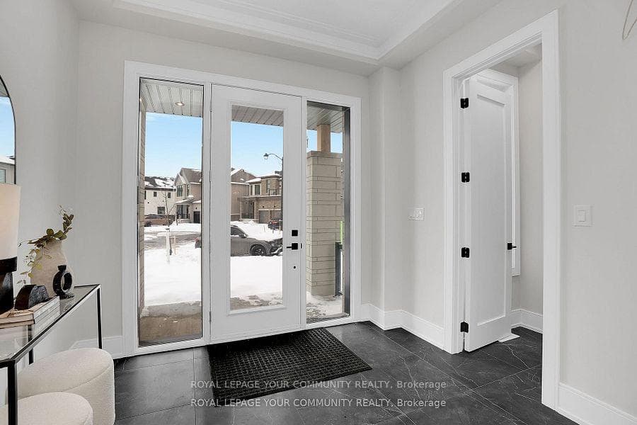 6 Bunn Court photo 3
