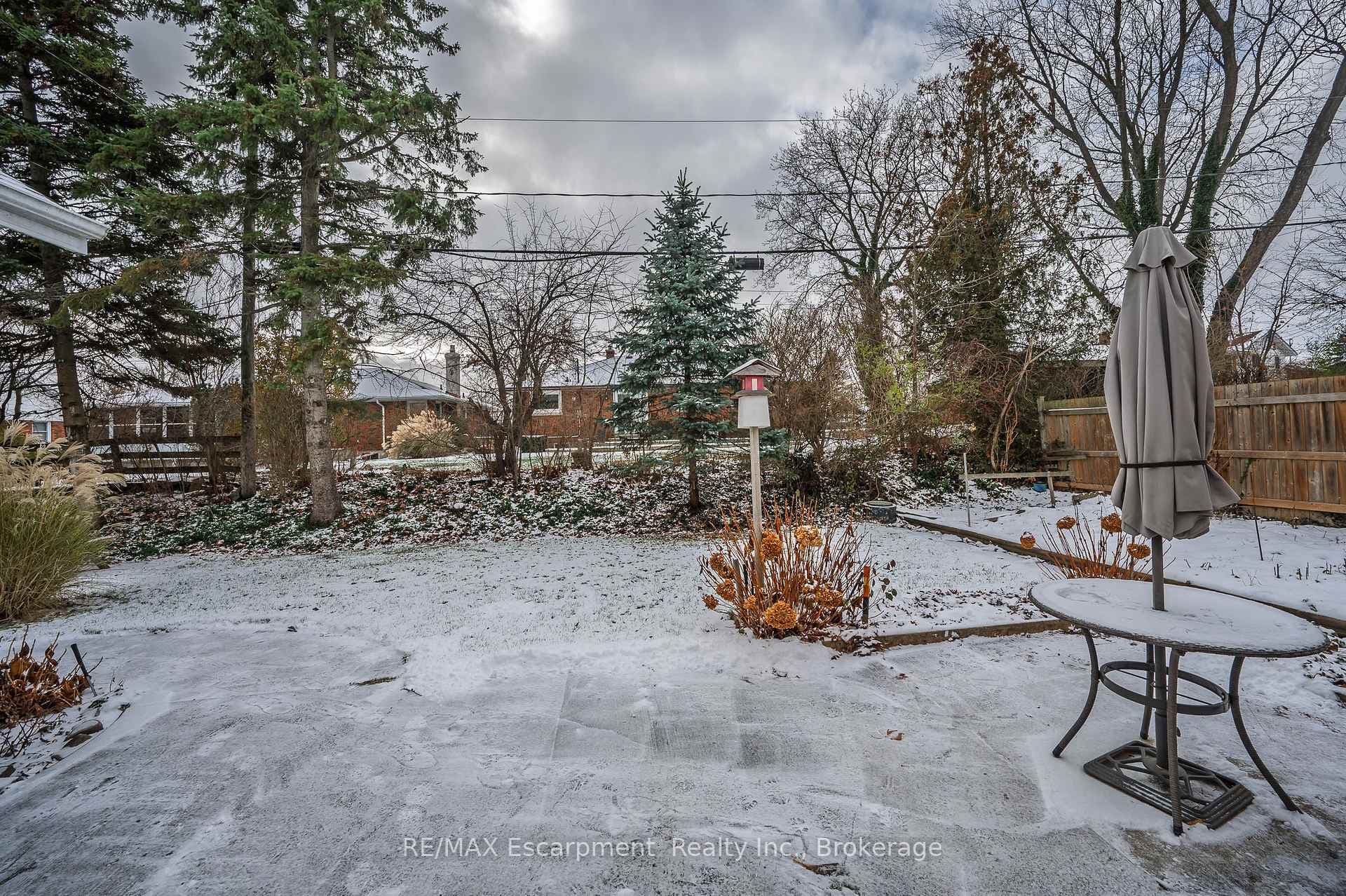 16 Glendale Drive photo 32