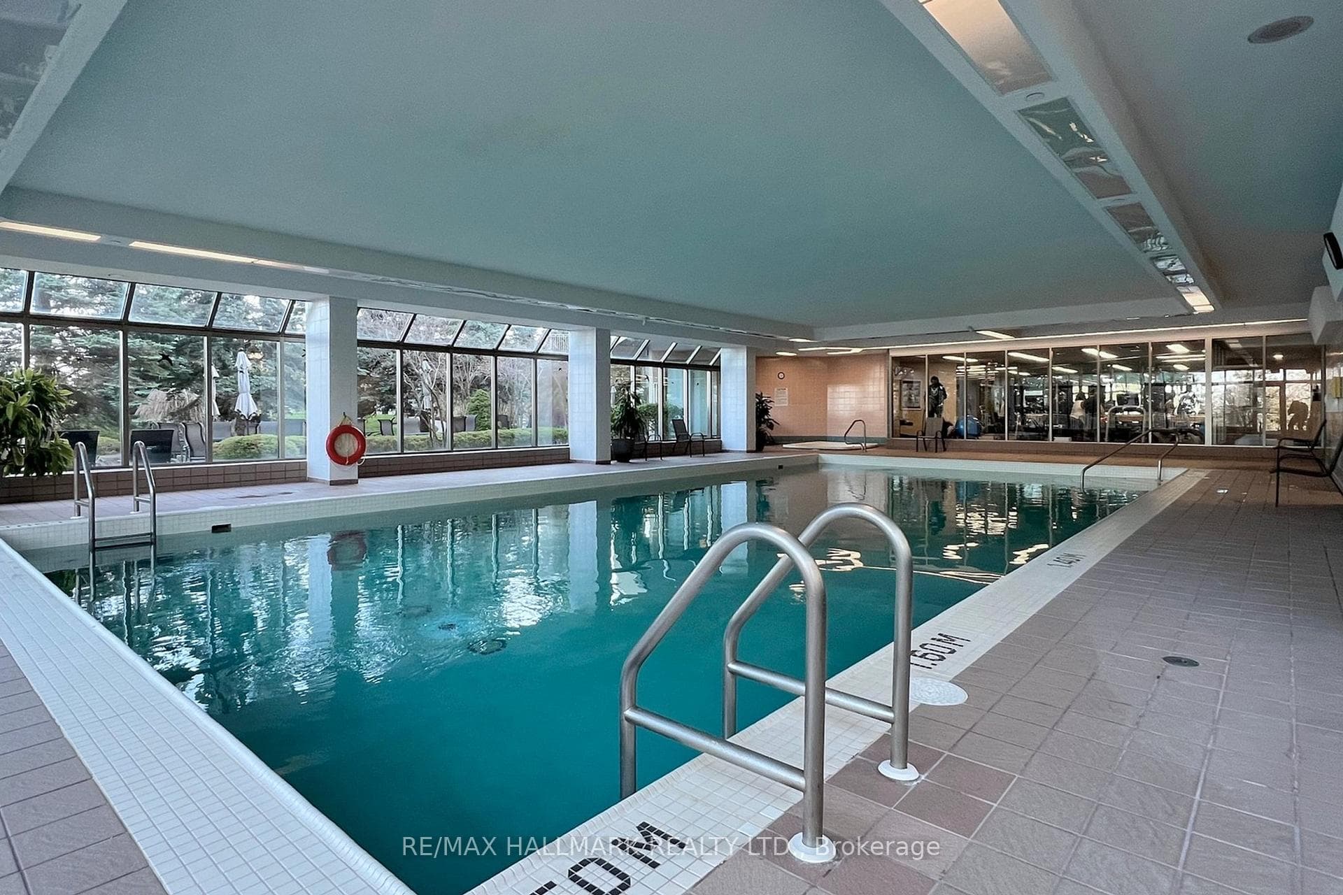 20 Guildwood Parkway Unit 316 photo 35