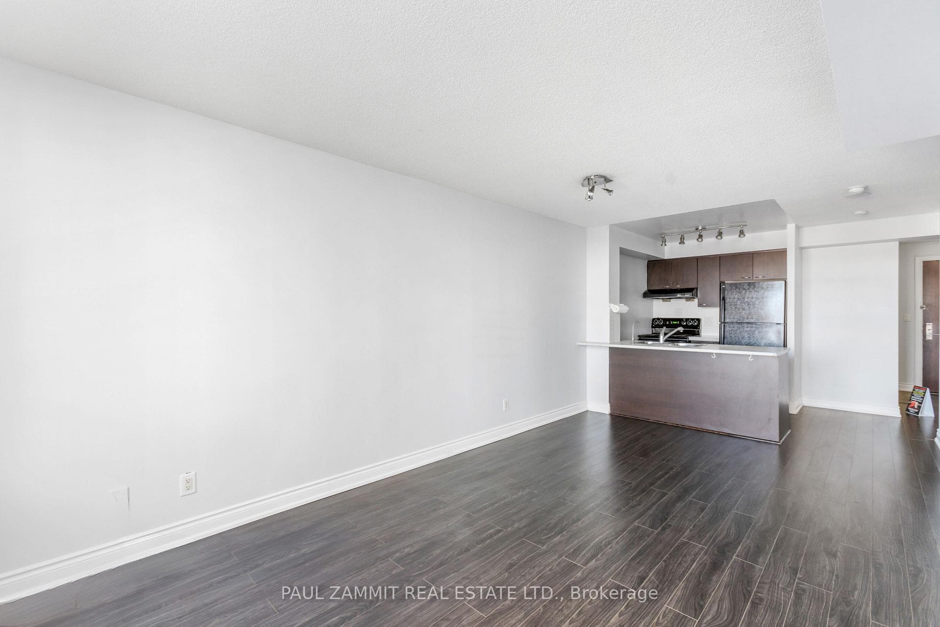 88 Times Avenue Unit 615 photo 6