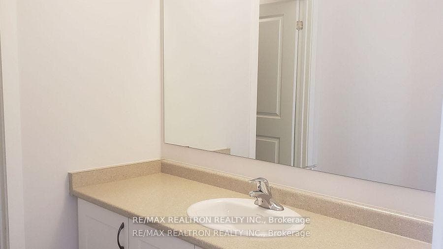 69 Sun Valley Avenue photo 2