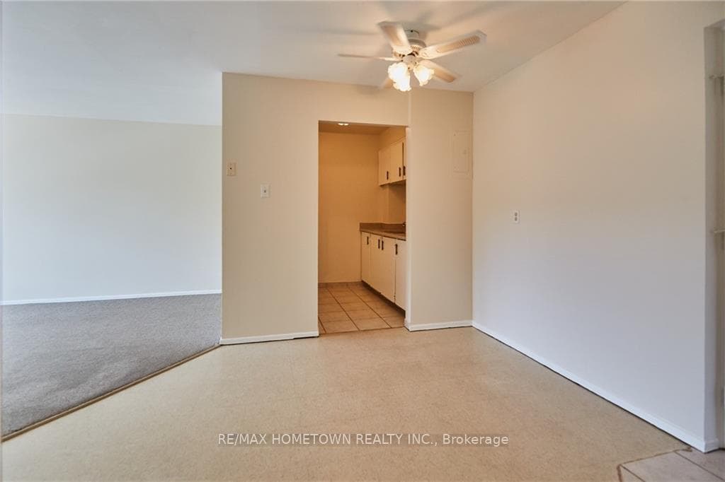 810 KYLE Court Unit 206 photo 12