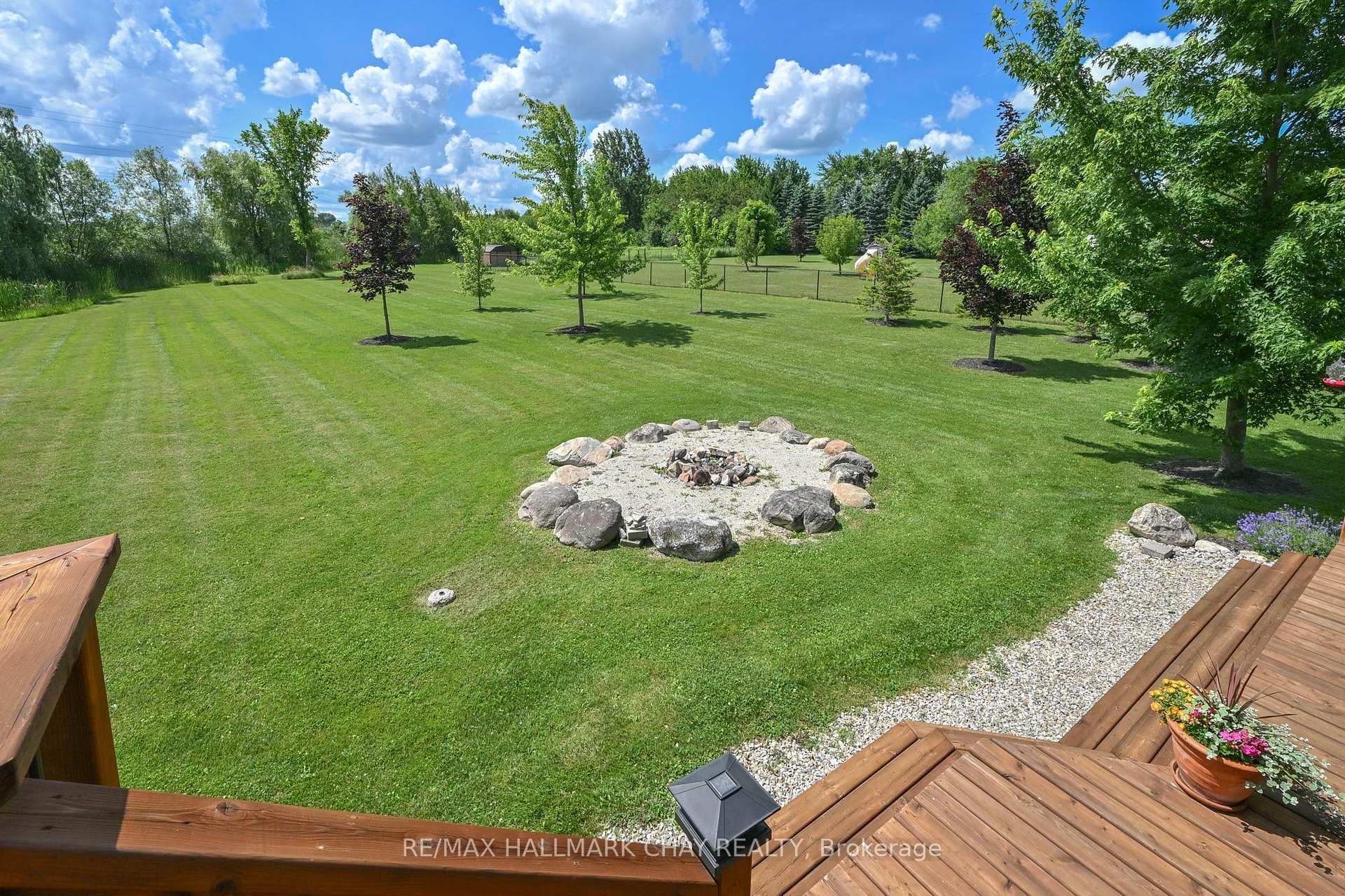 9 Apple Valley Lane photo 41