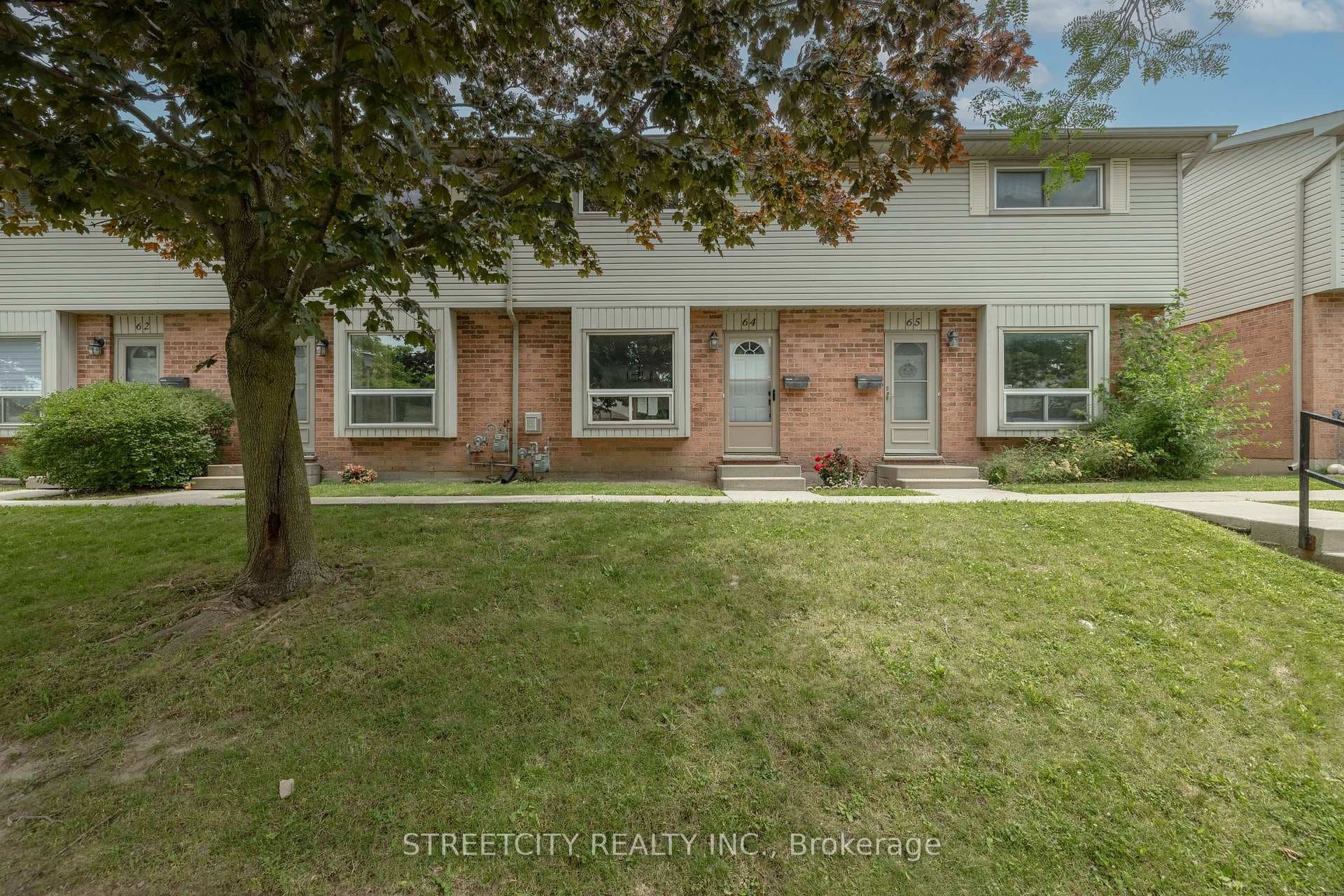 226 Highview Avenue Unit 64 photo 1