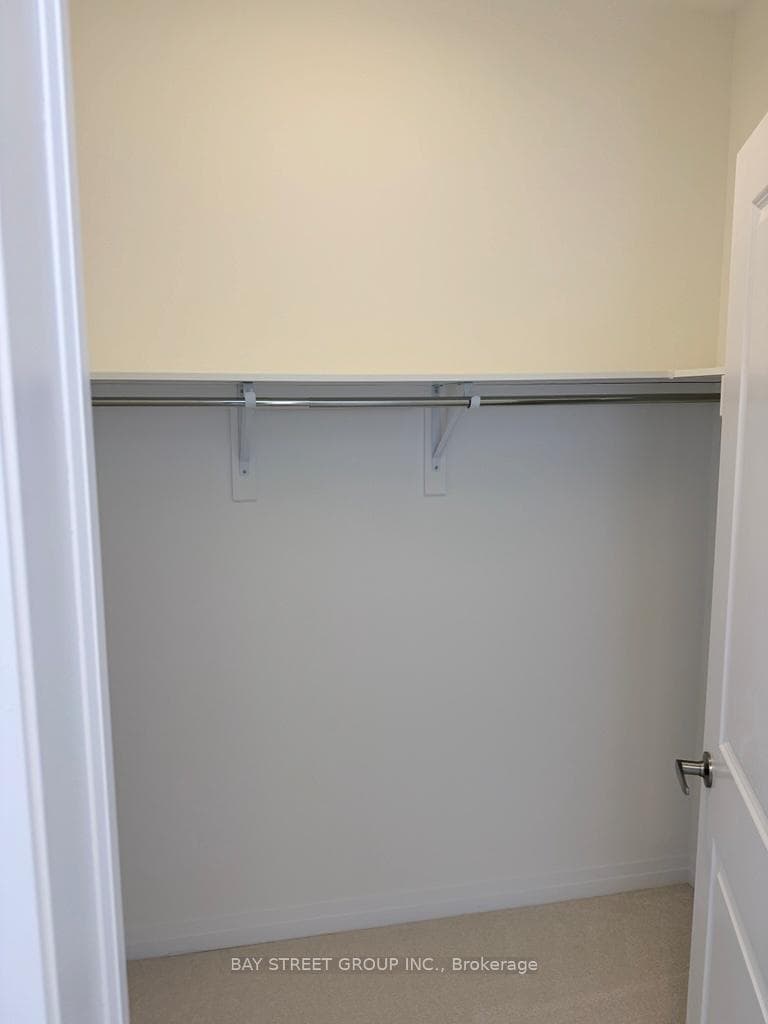 3210 Crystal Drive photo 22