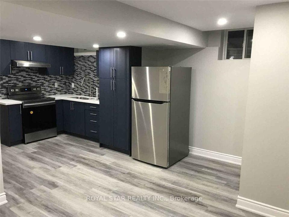 163 Cresthaven Road Unit Bsmnt photo 1