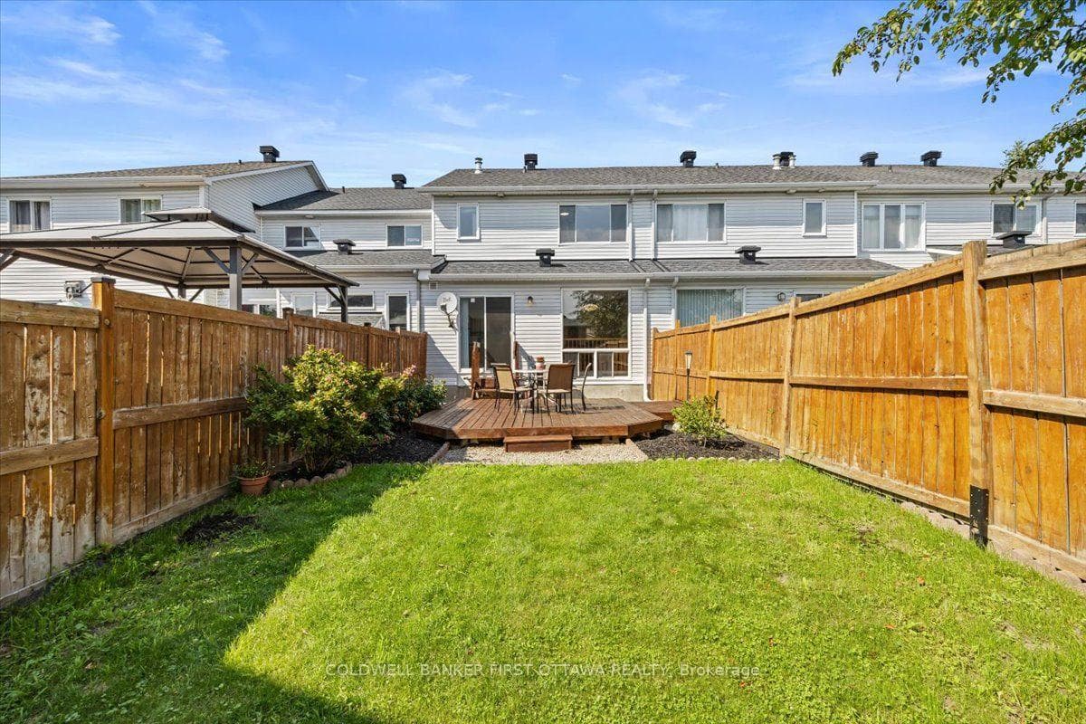 46 MARGRAVE Avenue photo 32