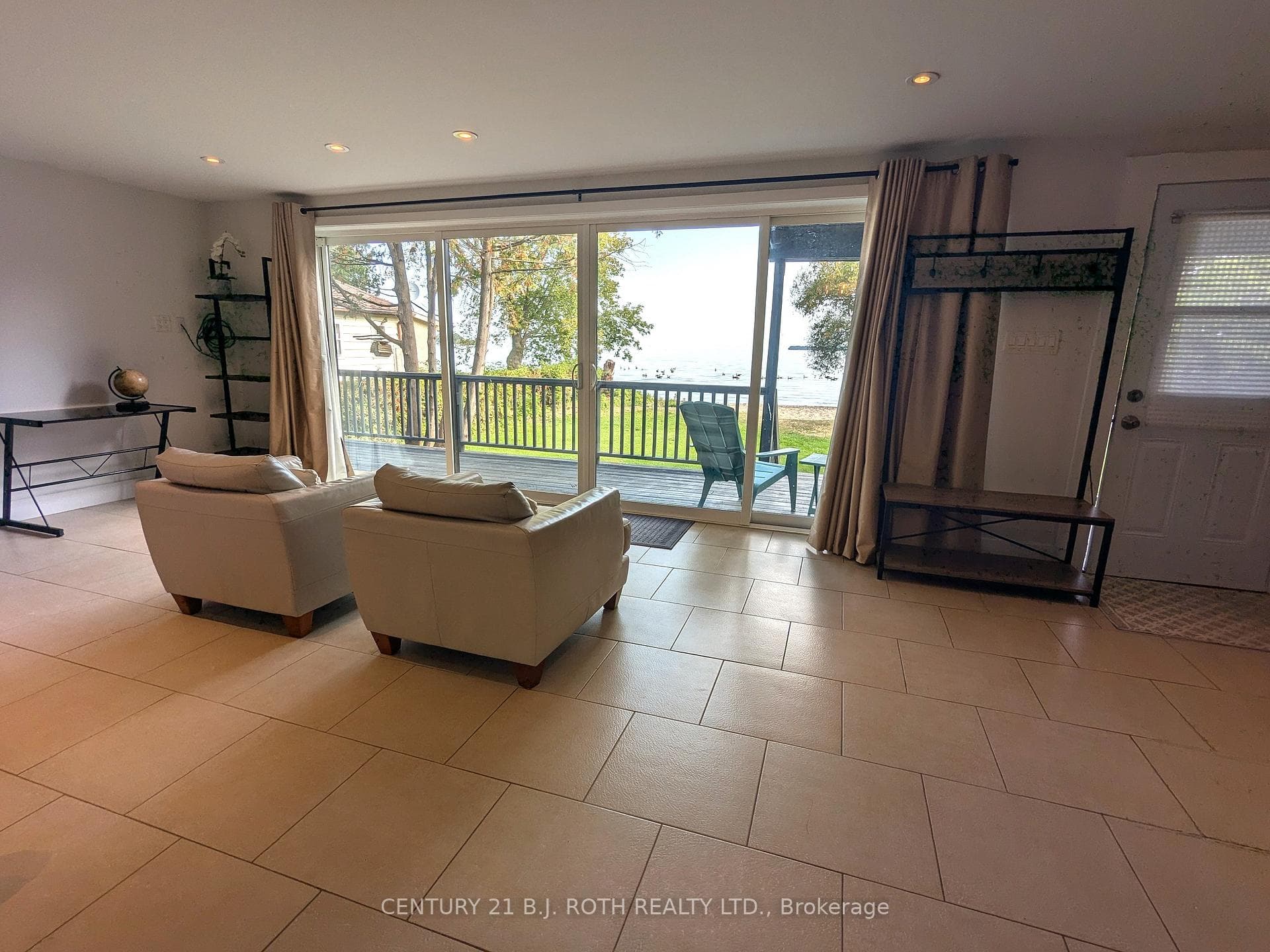 1753 Cross Street photo 21