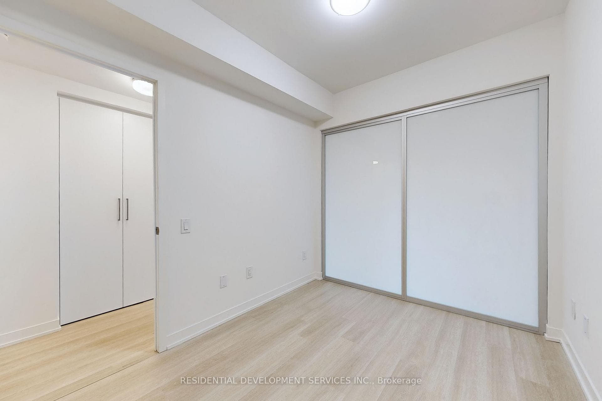 500 Wilson Avenue Unit 725 photo 8