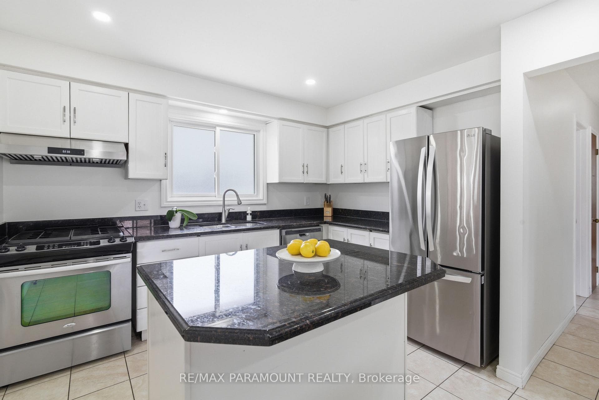 1262 Upper Gage Avenue photo 11