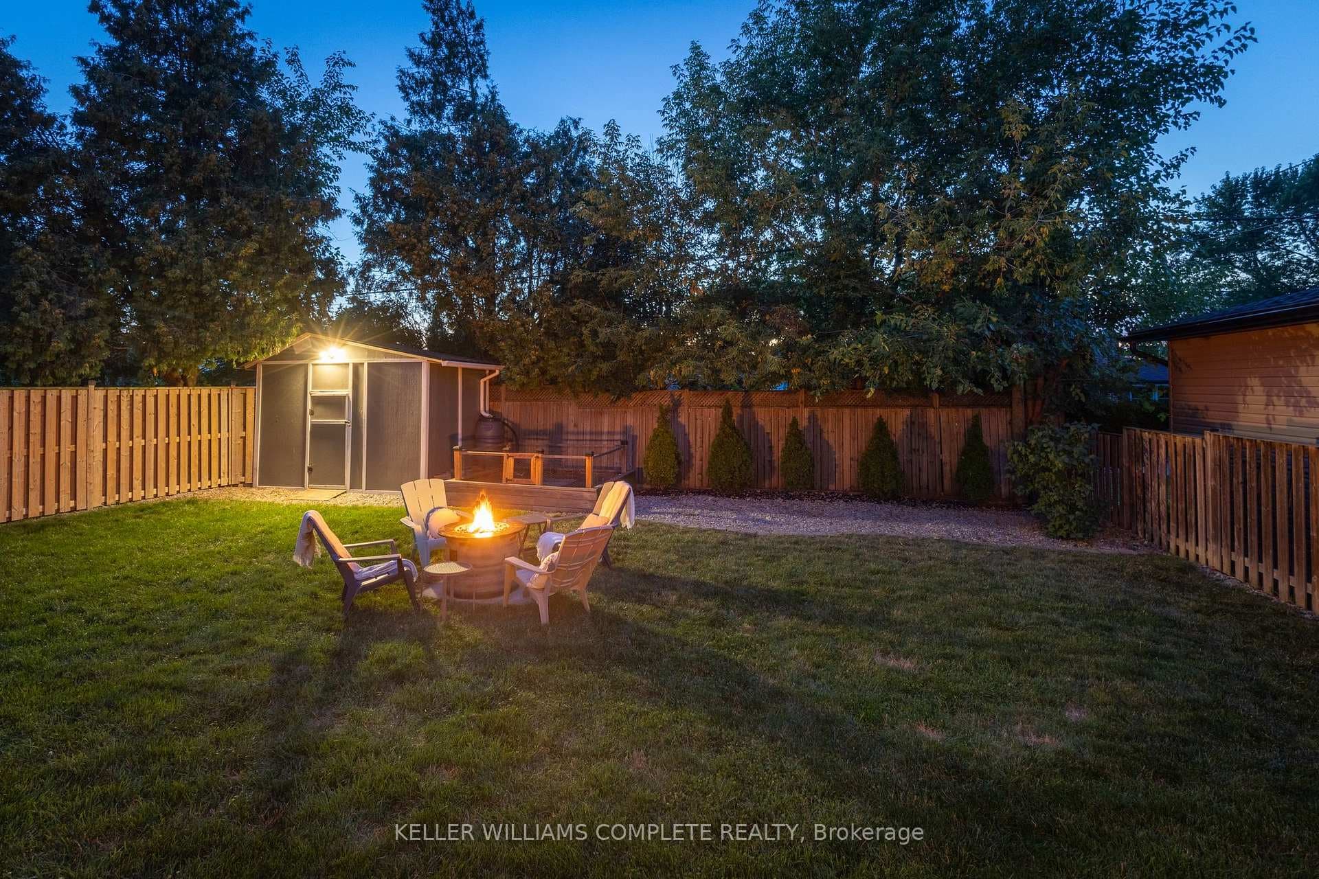 136 West 24th Street photo 32