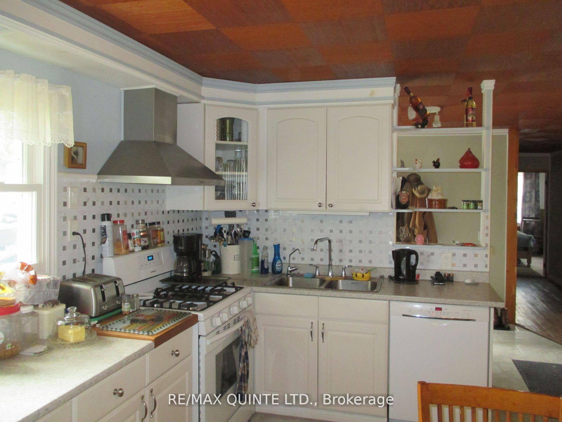 142 Crookston Road photo 10