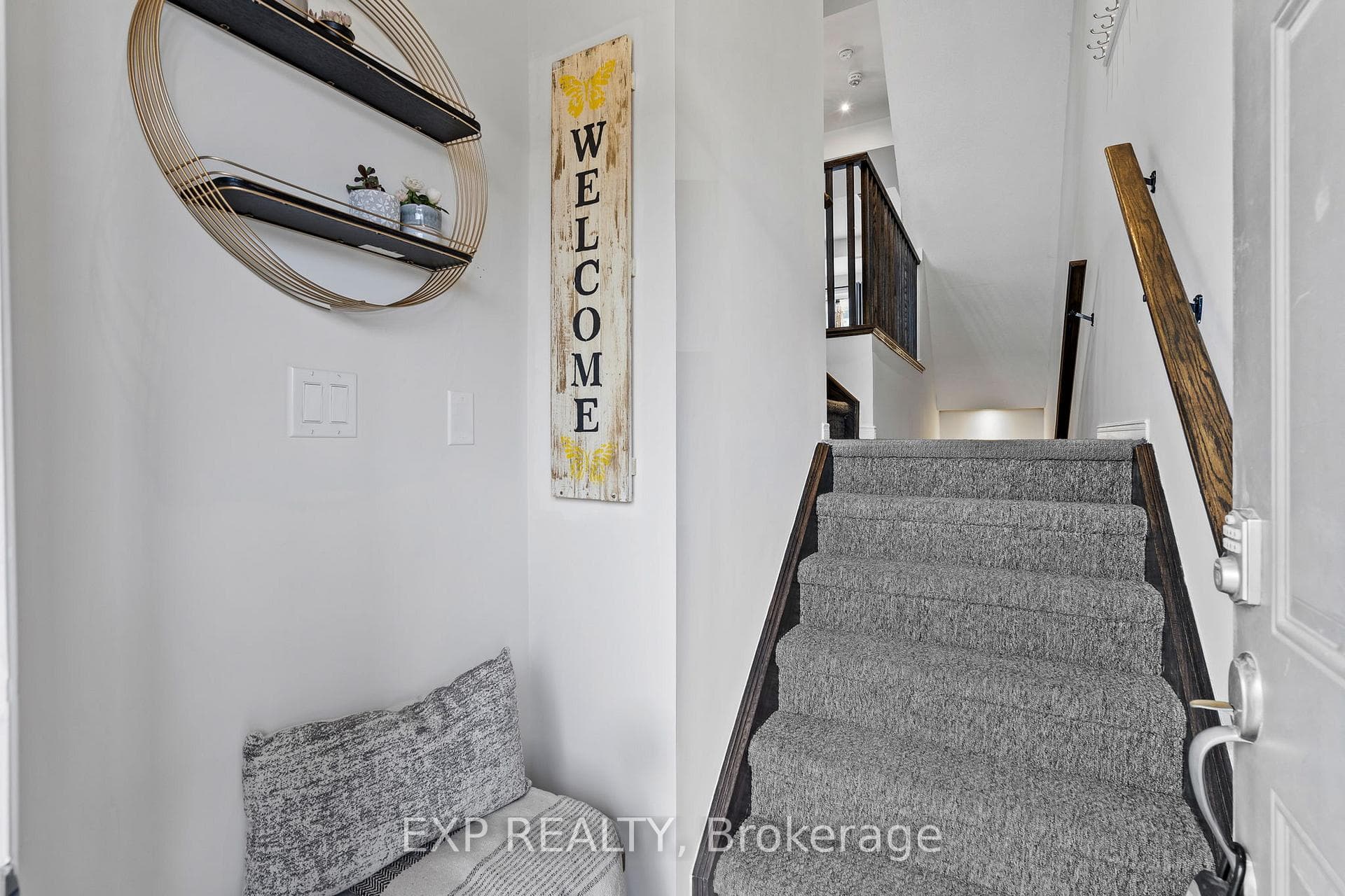 5060 Serena Drive photo 3