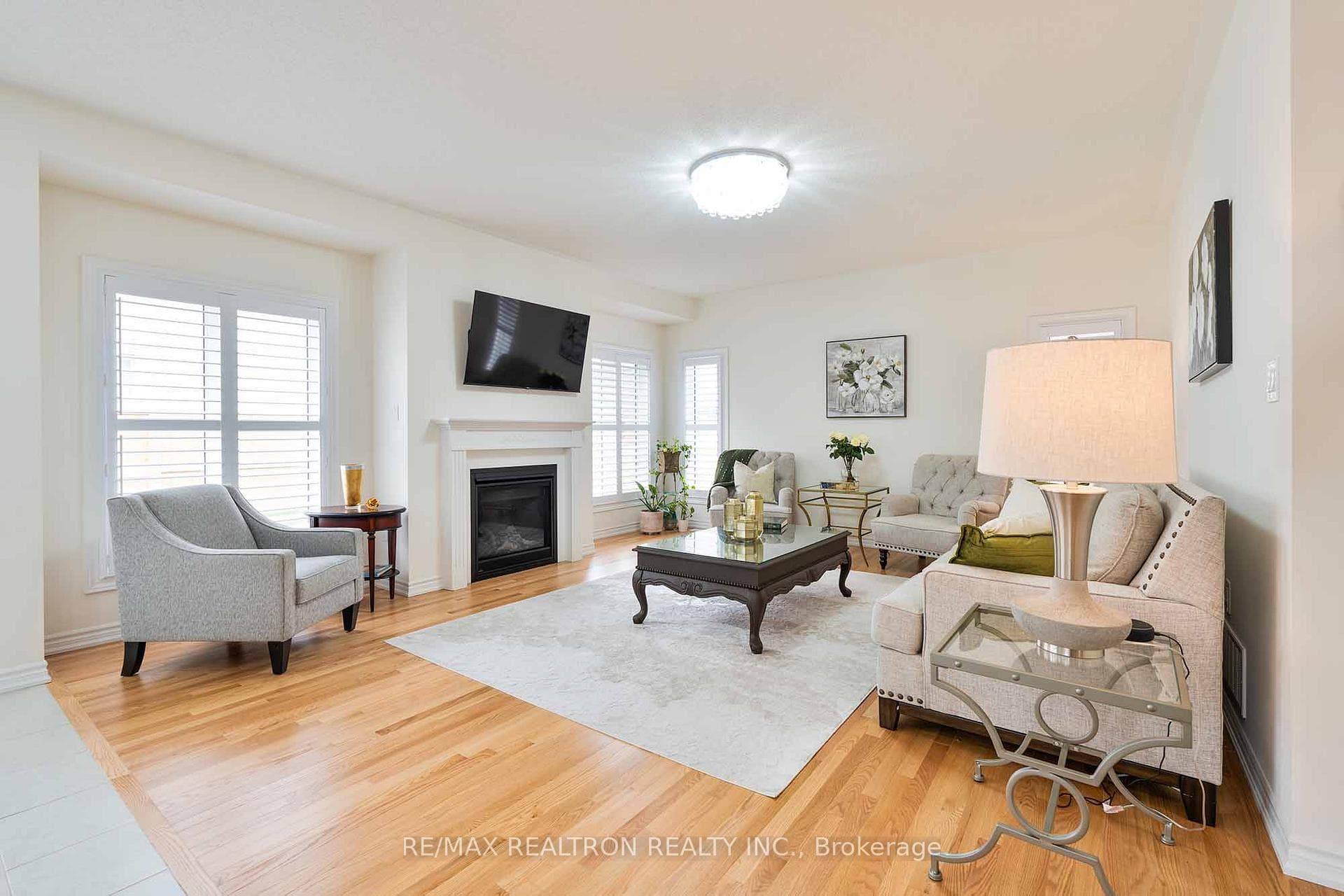 9 Cranley Road photo 31