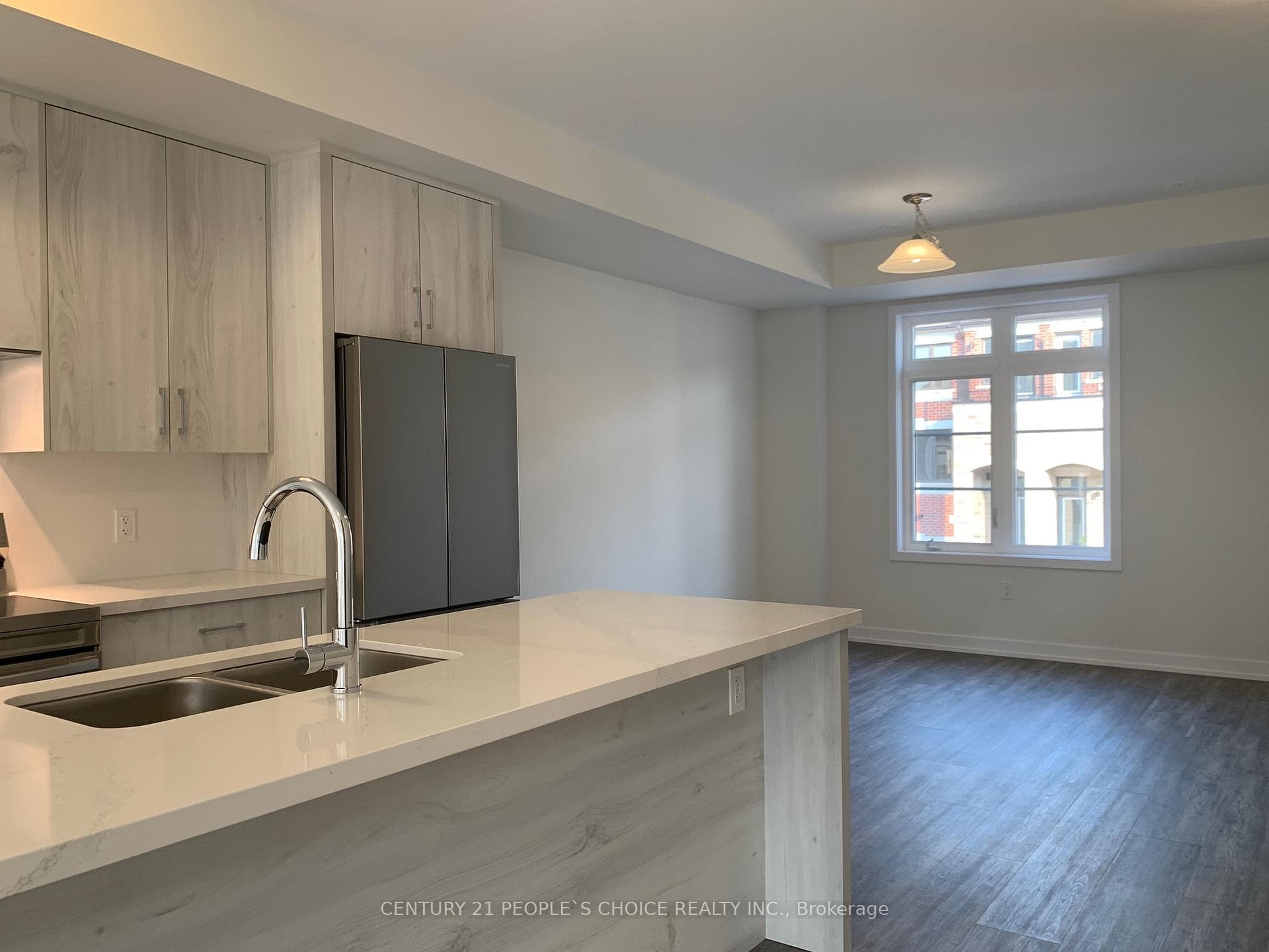 1347 Kobzar Drive photo 24