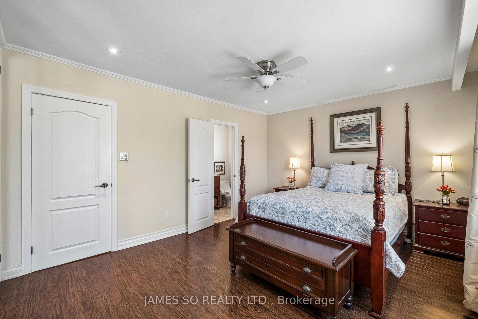 129 Bannatyne Drive photo 15