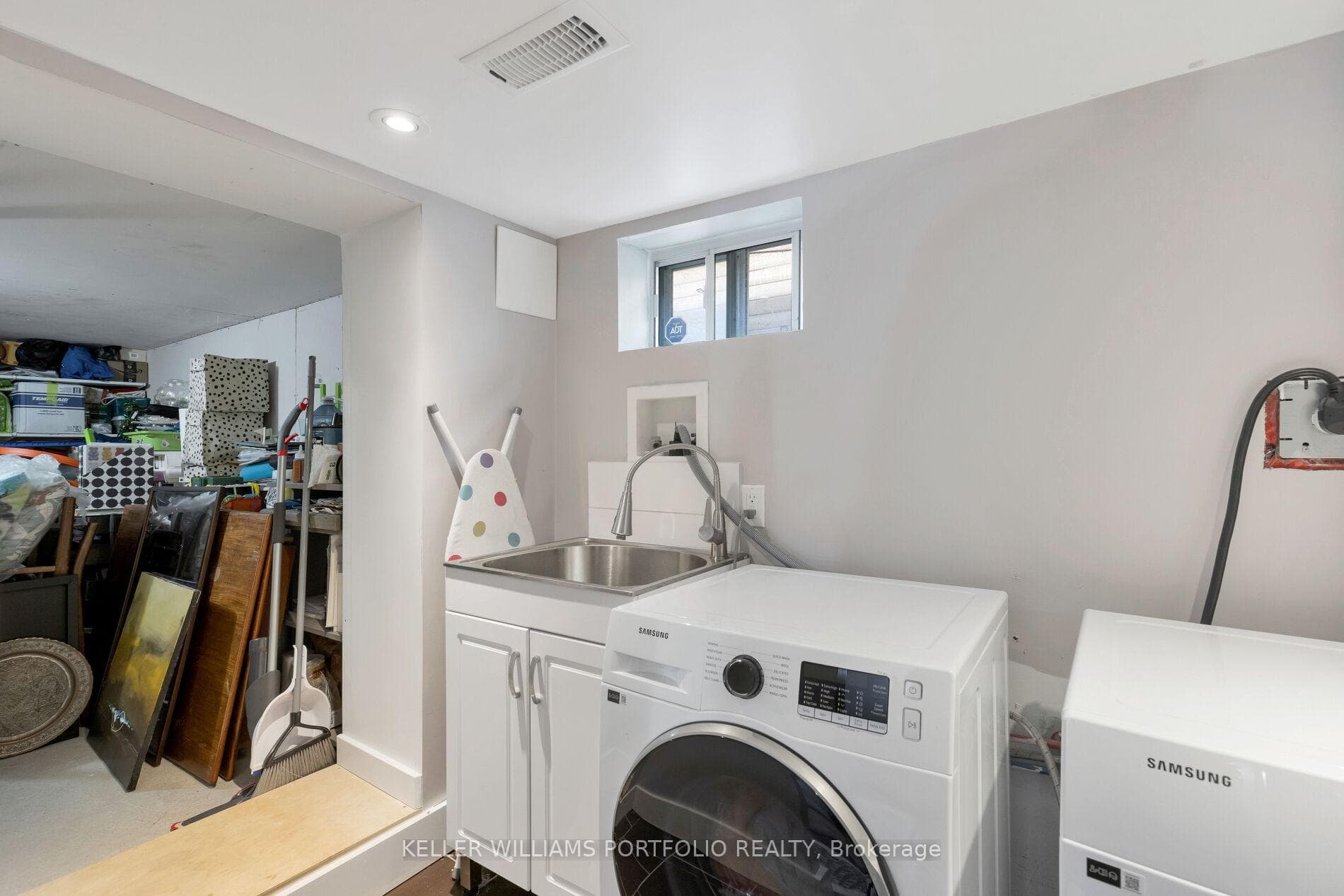 Laundry/Storage Room