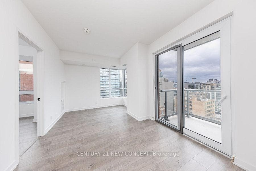 108 Peter Street Unit 1117 photo 11