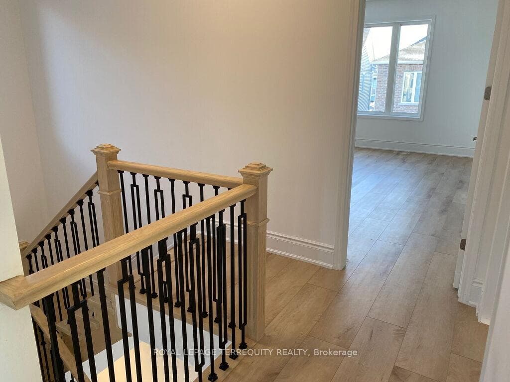 995 Cherry Court photo 12