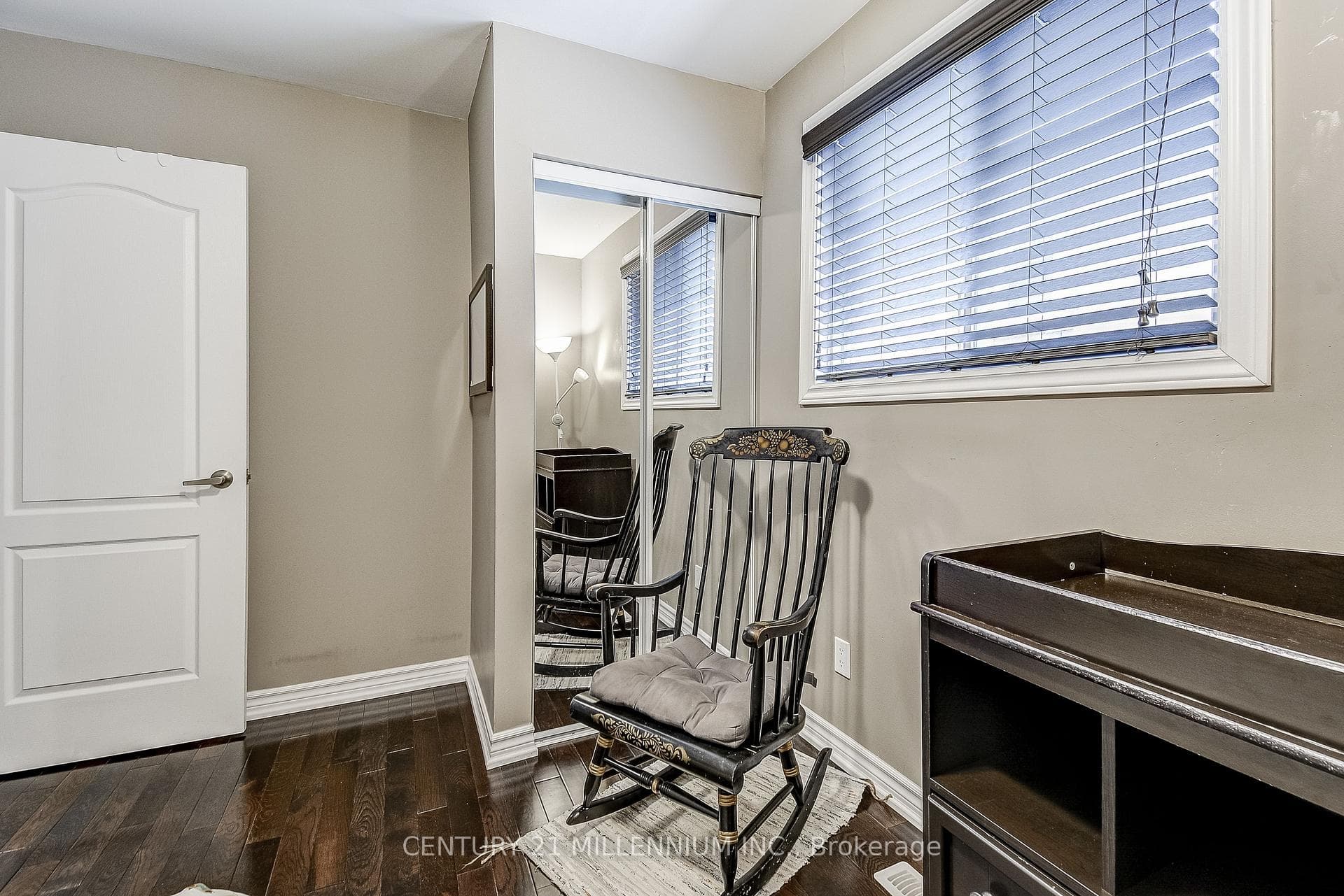 10 Evesham Crescent photo 21