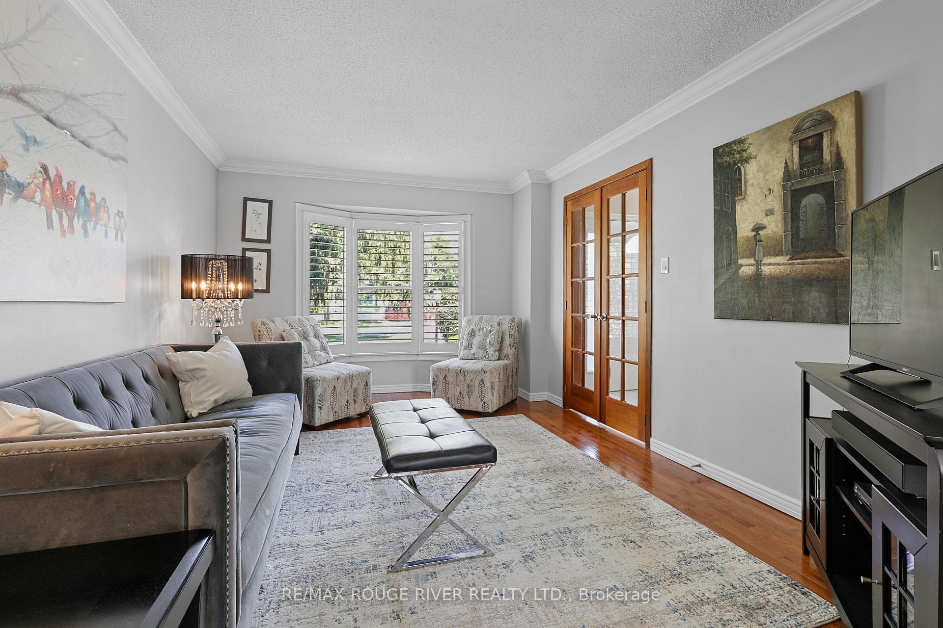 11 Canmore Boulevard photo 17