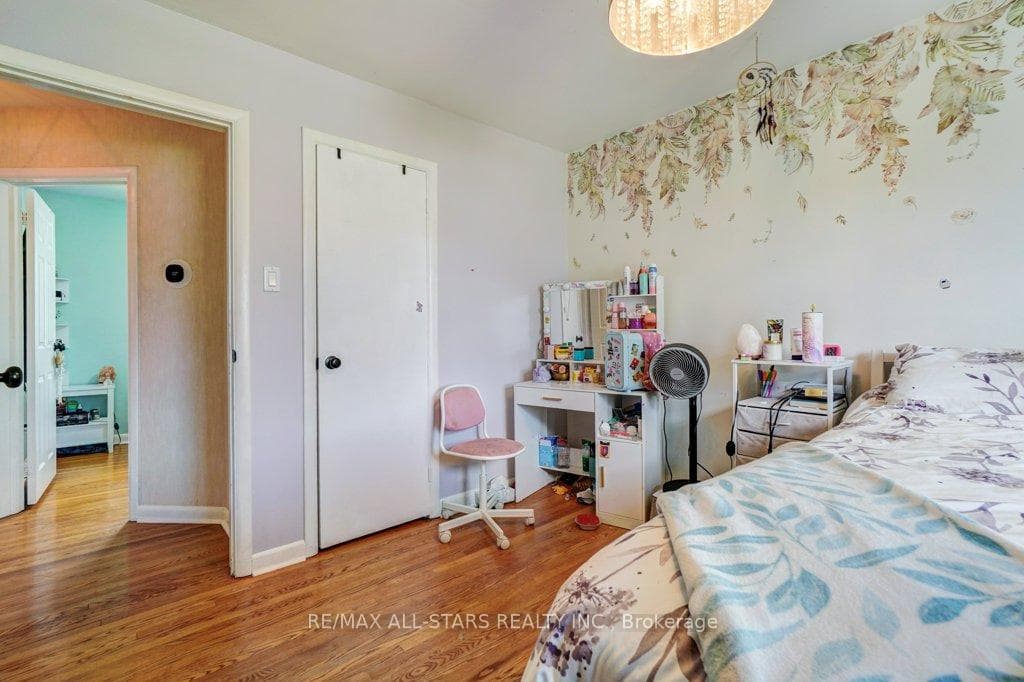 111 Adelaide Street photo 20
