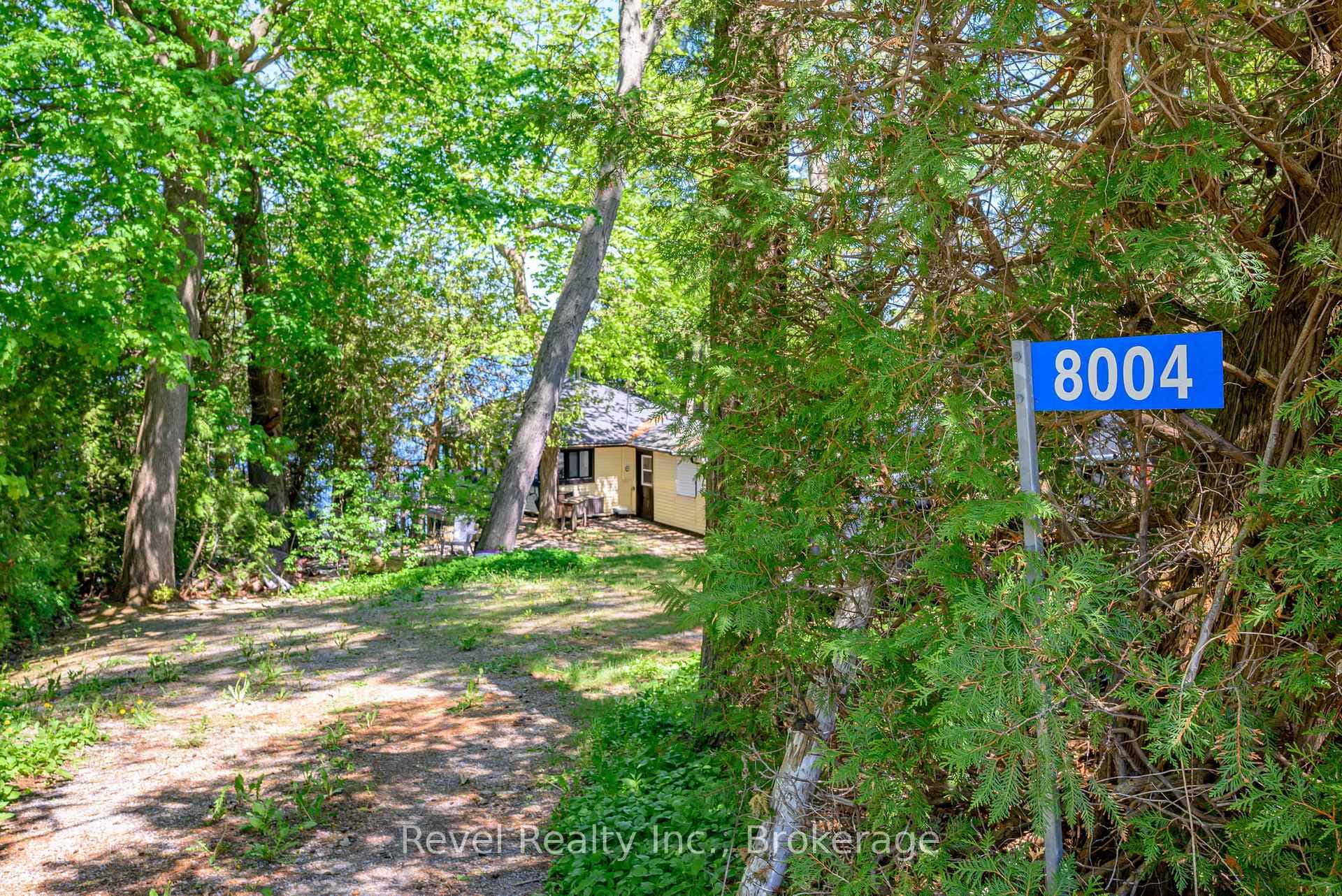 8004 Taits Beach Road photo 23