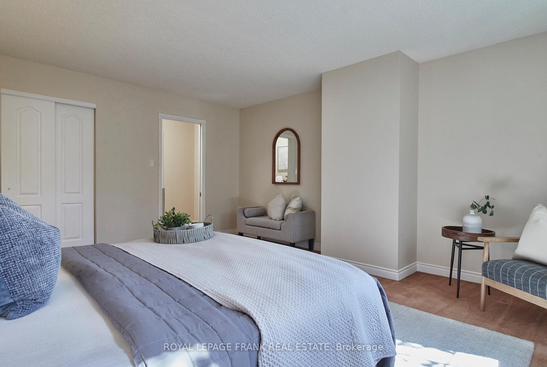 110 Mary Street Unit 10 photo 24