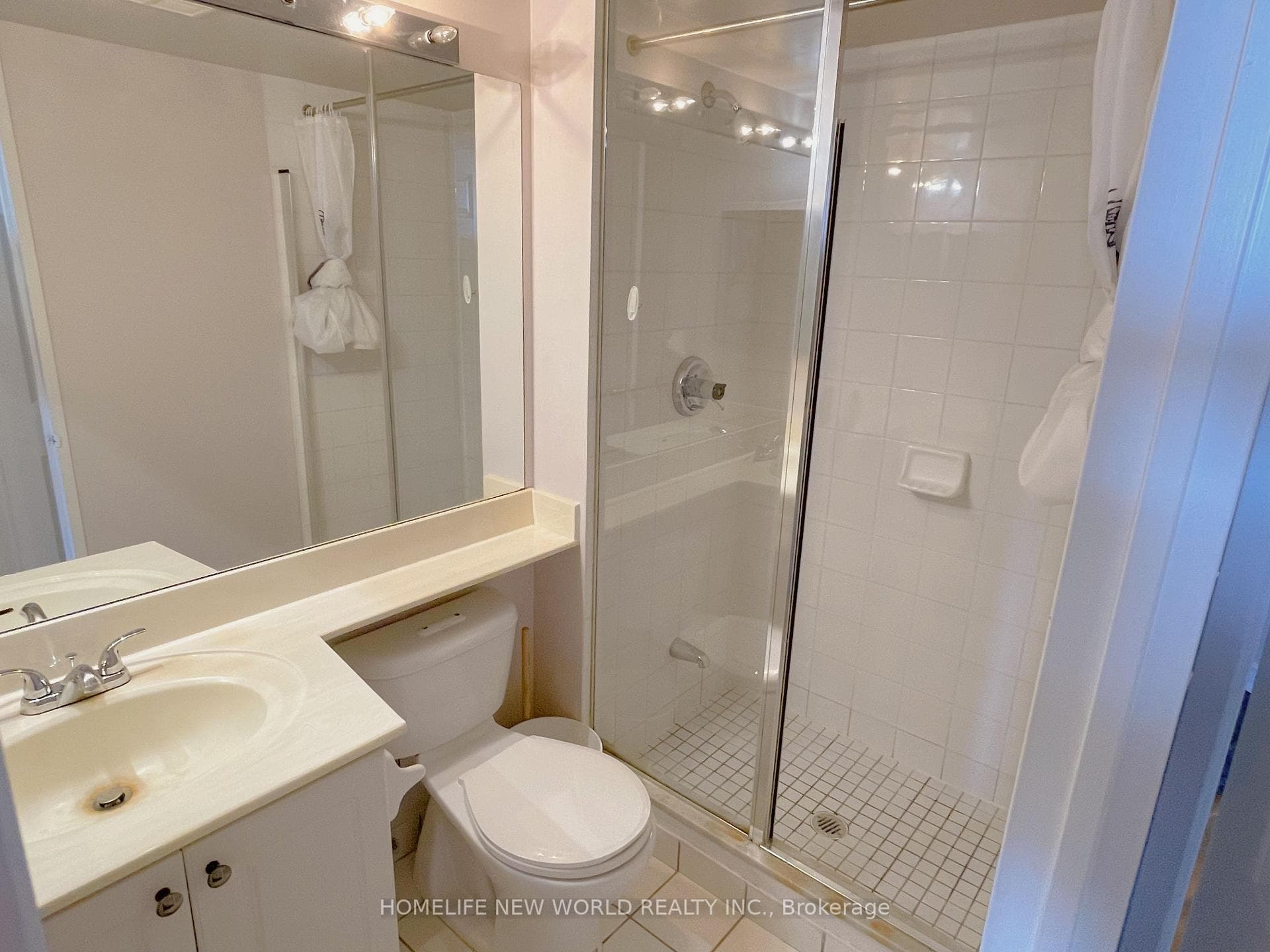 18 Hillcrest Ave Avenue Unit 1002 photo 16