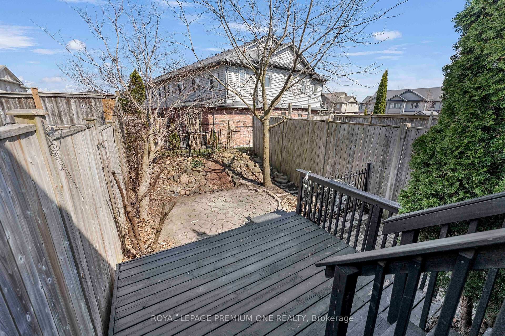 8 Madeleine Street photo 42