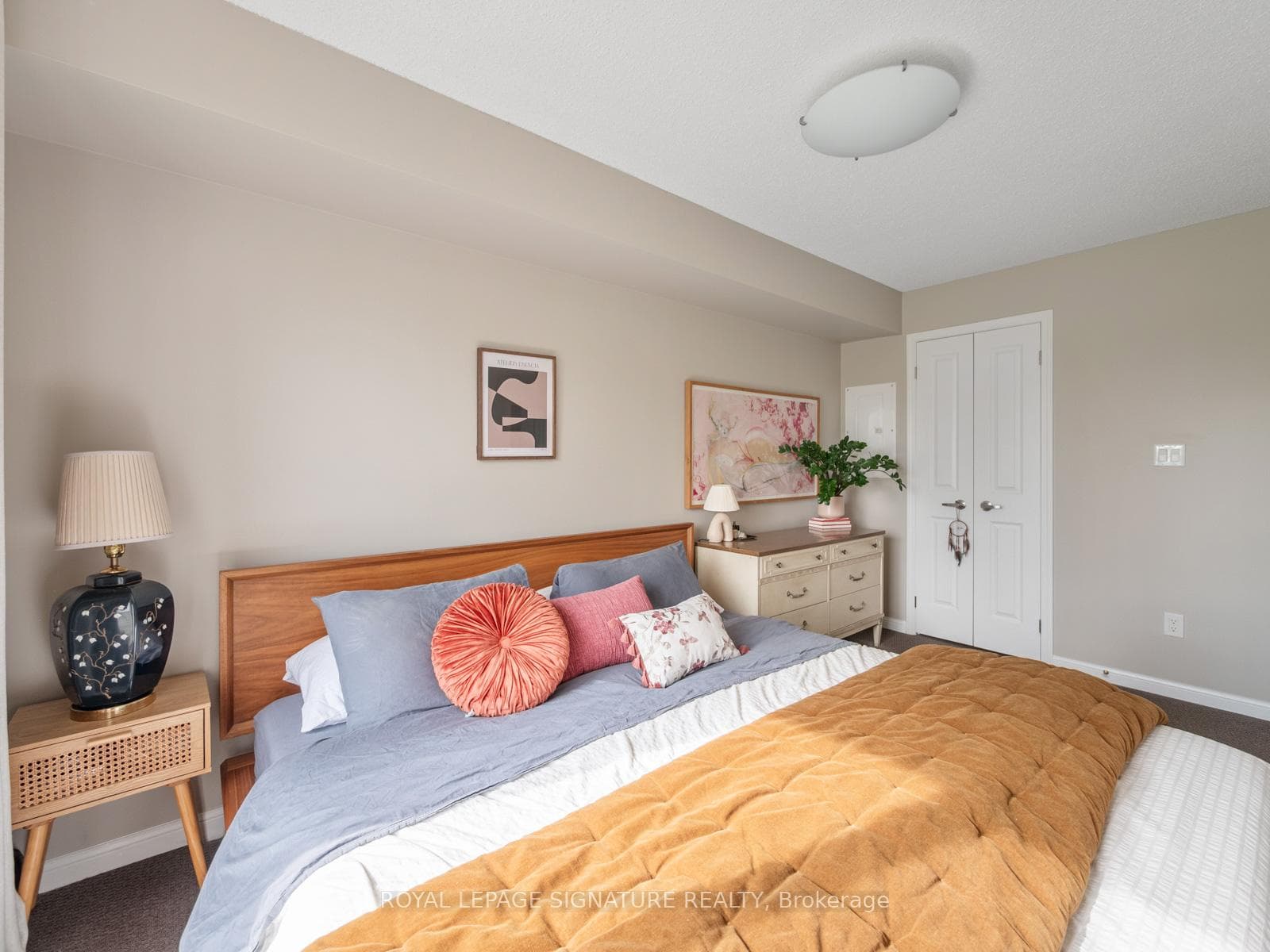 10 Foundry Avenue Unit 232 photo 16