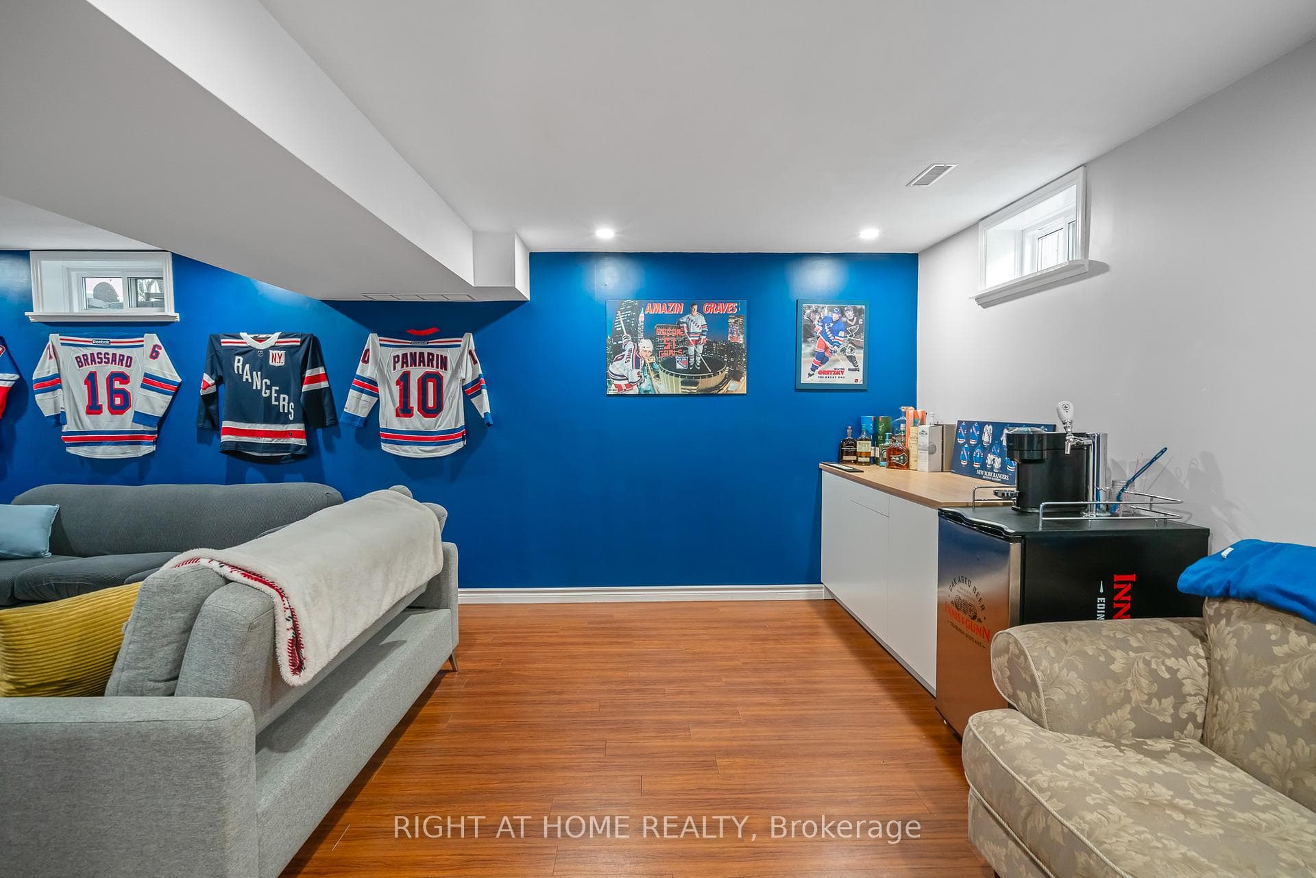 50 Bayview Drive photo 23