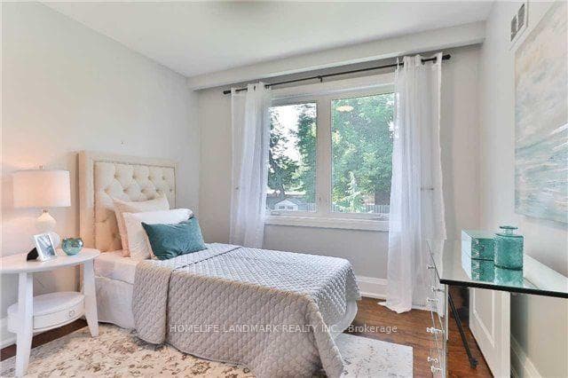 318 Betty Ann Drive Unit - Main photo 14