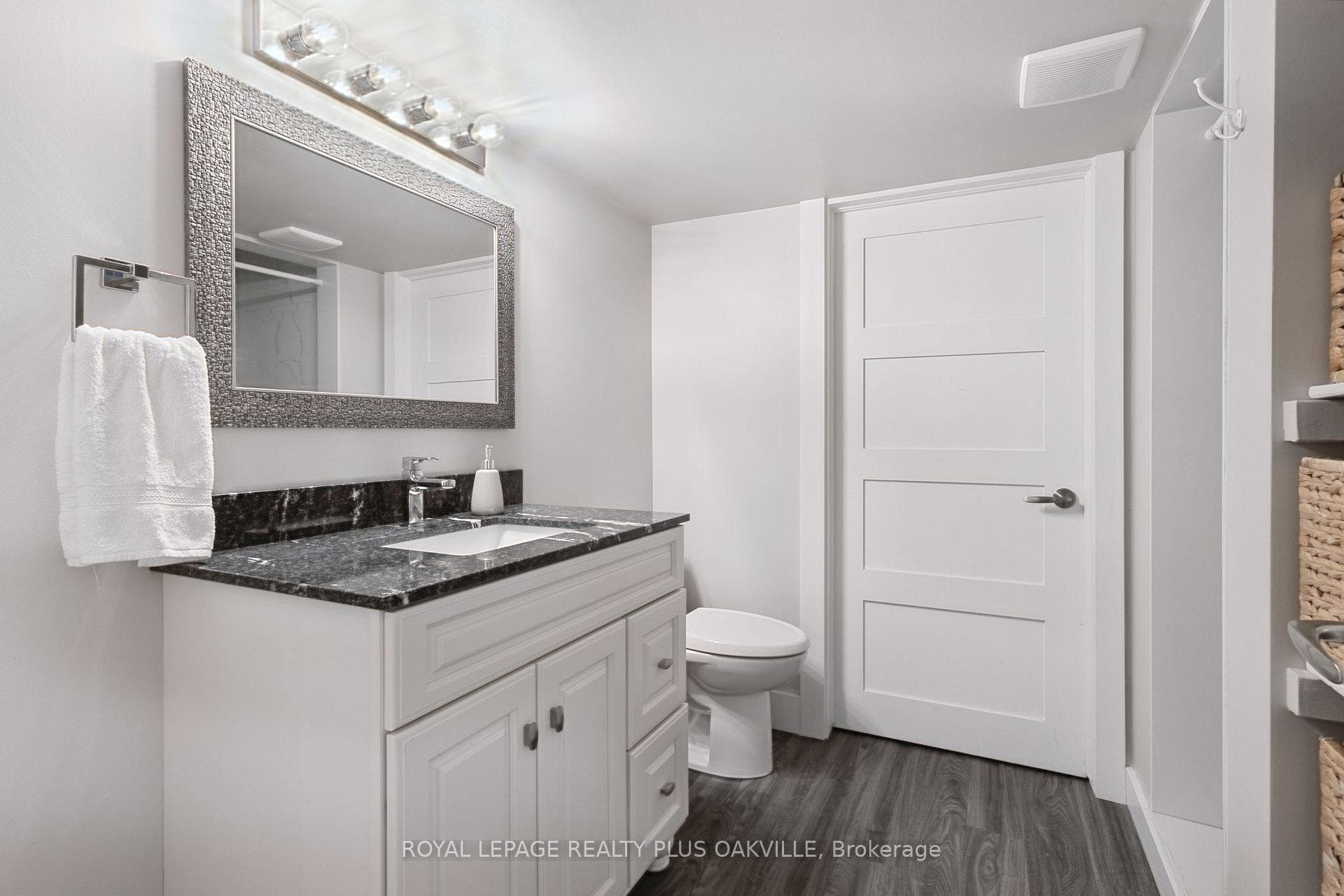 340 Clarendon Drive photo 30