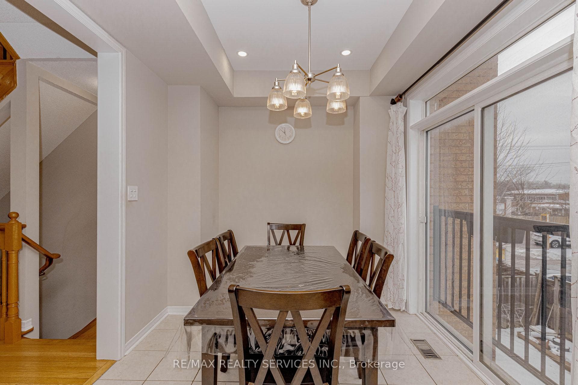 47 Curran Hall Crescent photo 10