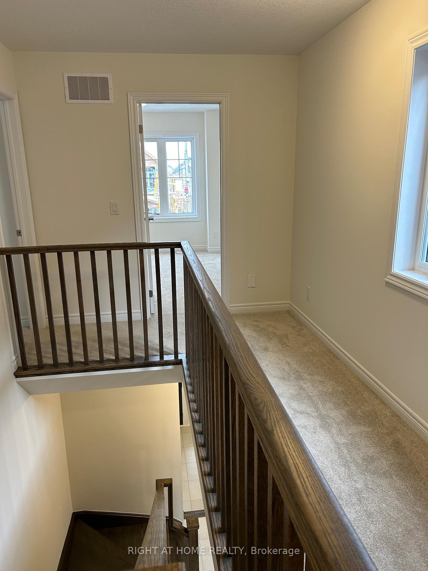 210 Broadacre Drive photo 10