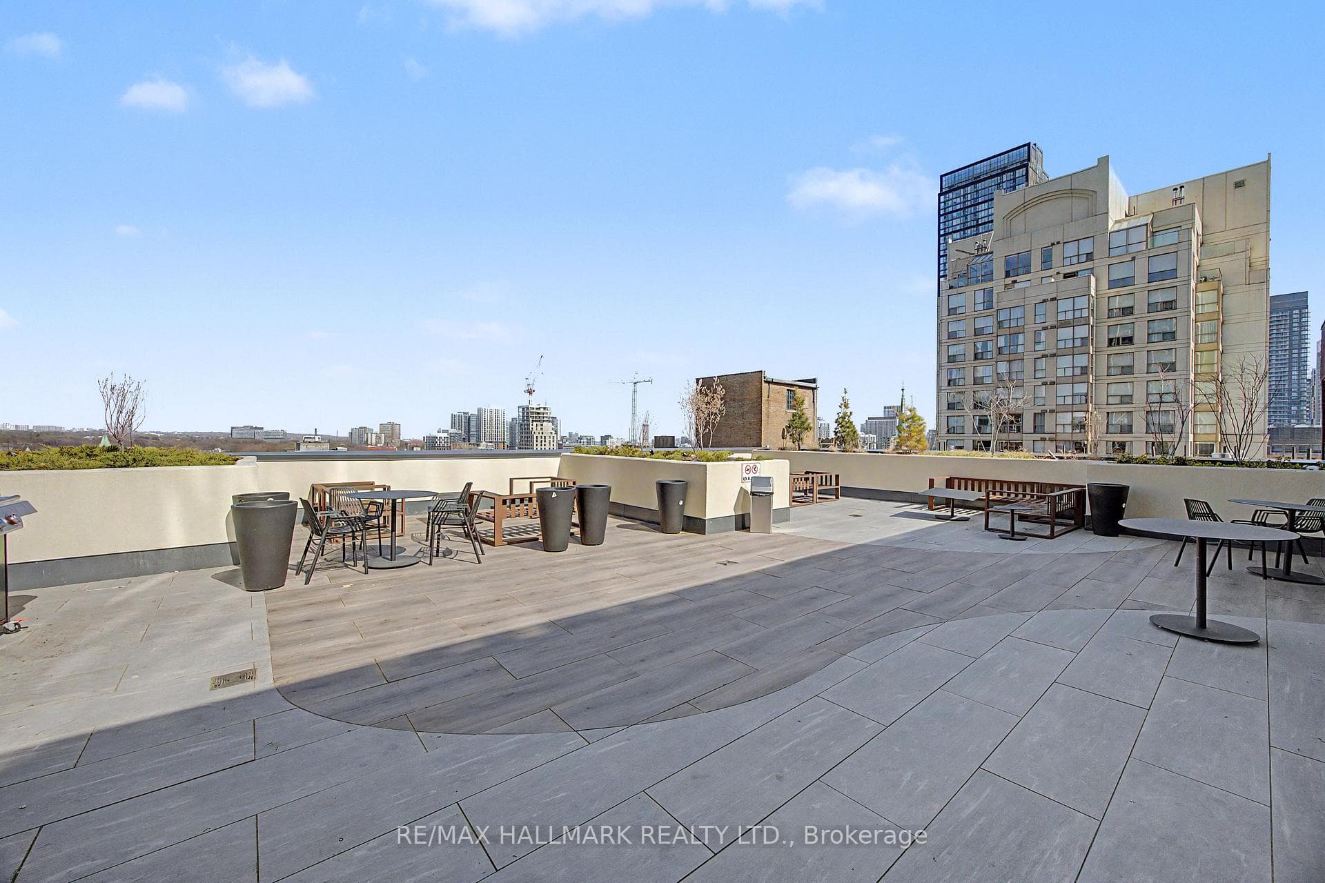 308 Jarvis Street Unit 2105 photo 31