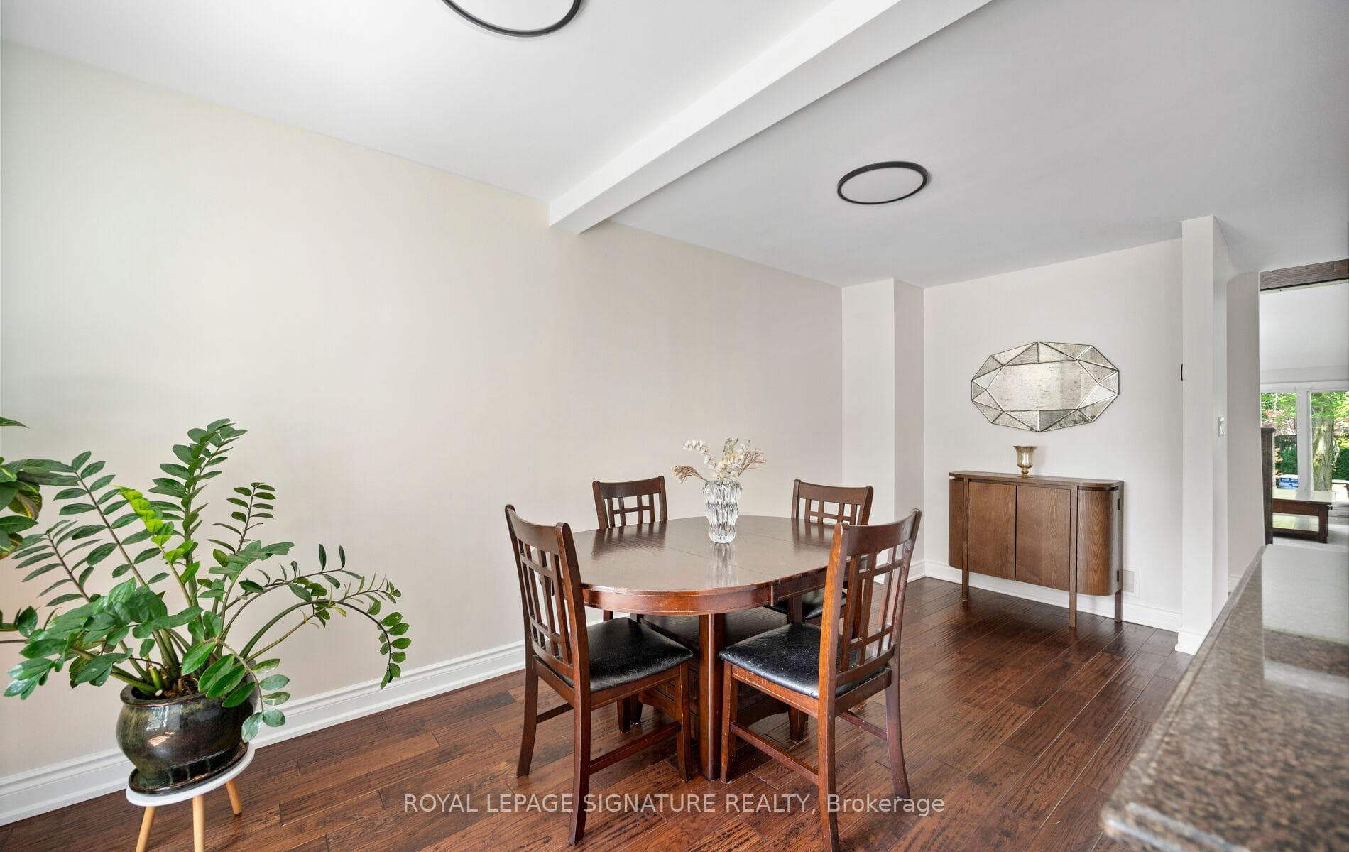 43 Hellensfield Crescent photo 14