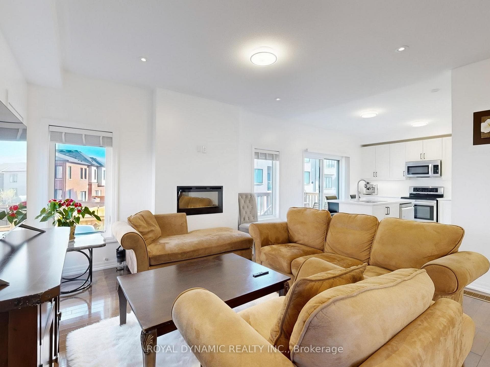 59 Tango Crescent photo 3