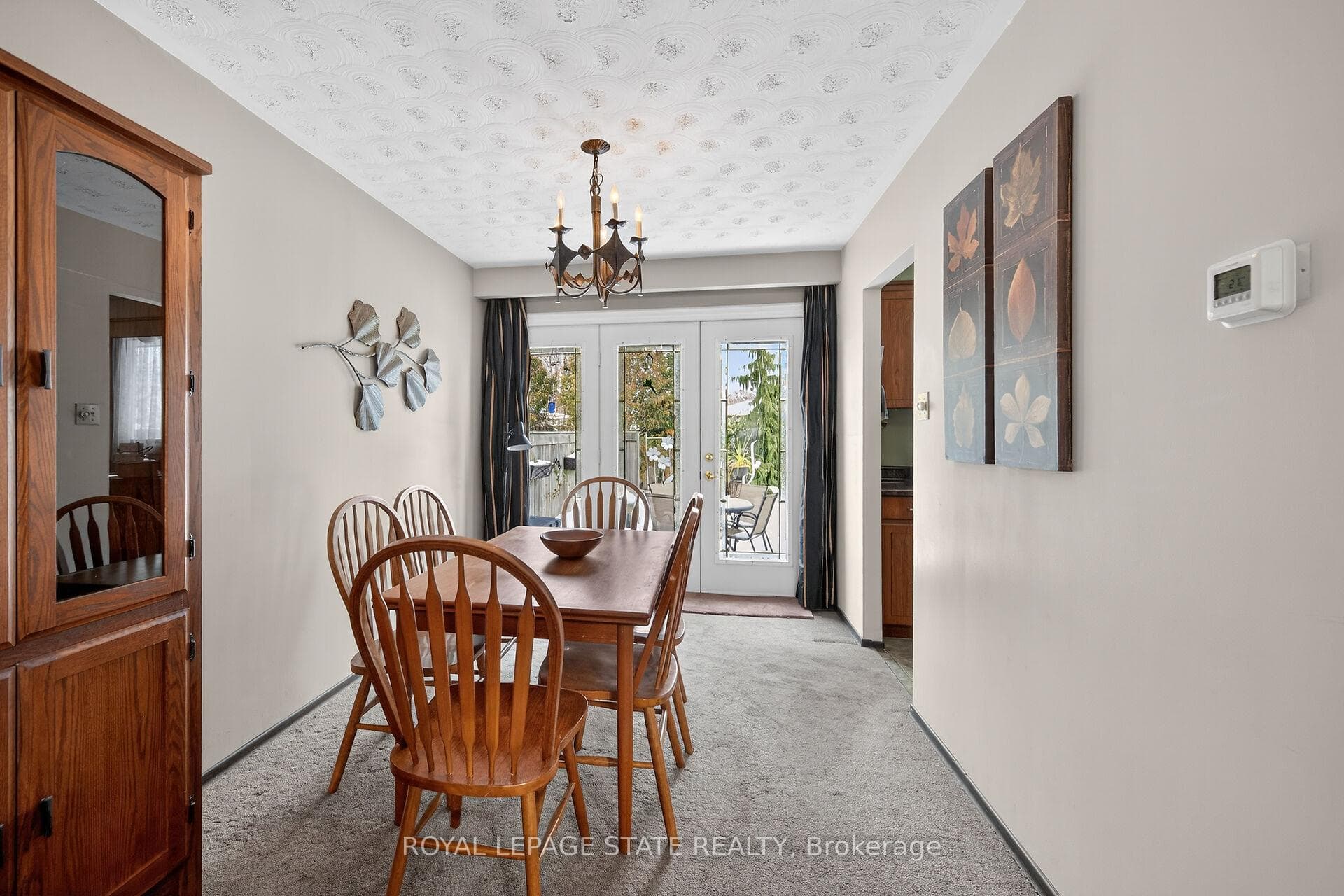 356 Cranbrook Drive photo 6