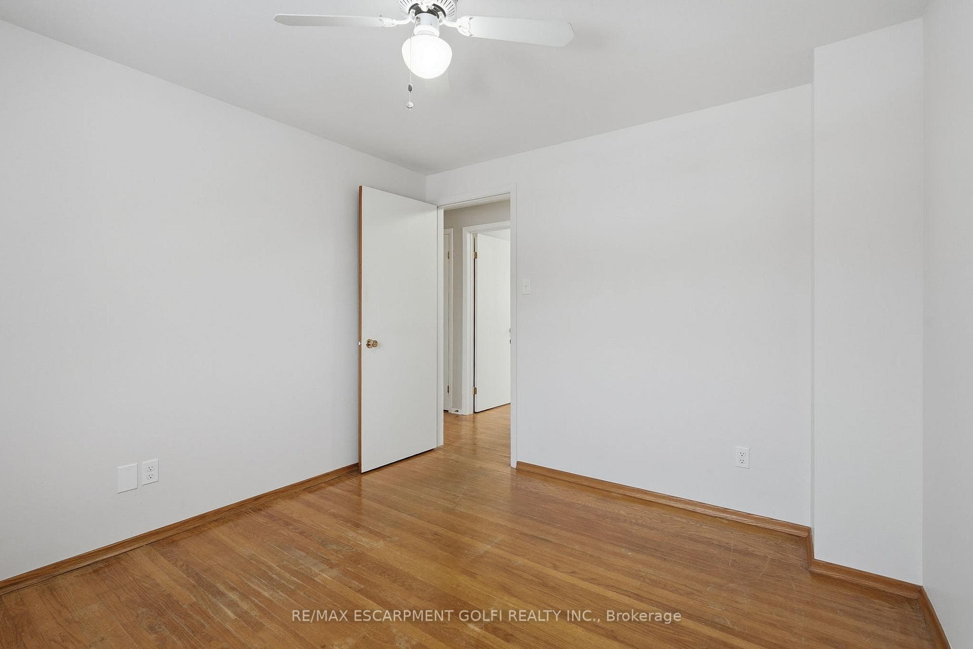 8 Sanctuary Drive photo 14