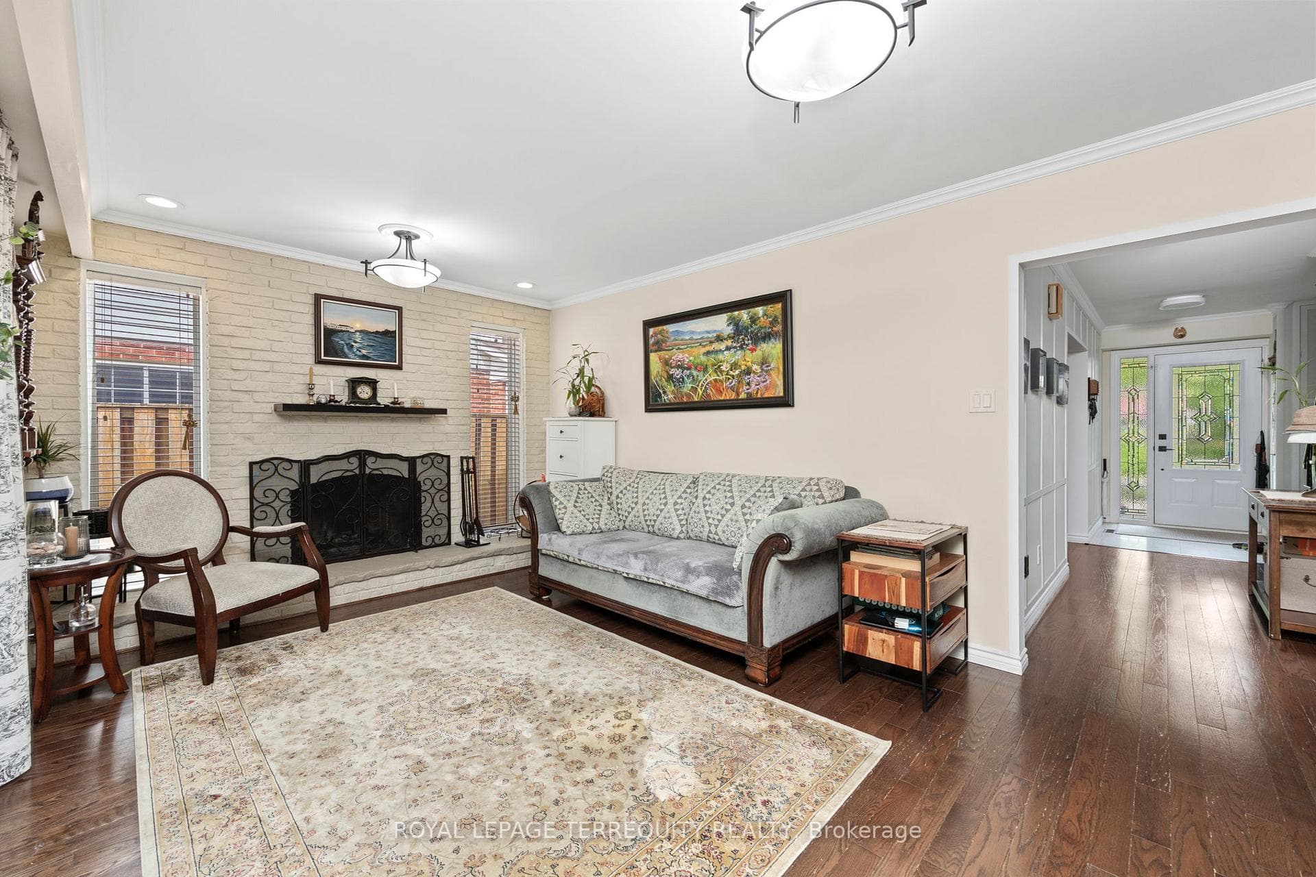 1853 Briarcrook Crescent photo 17