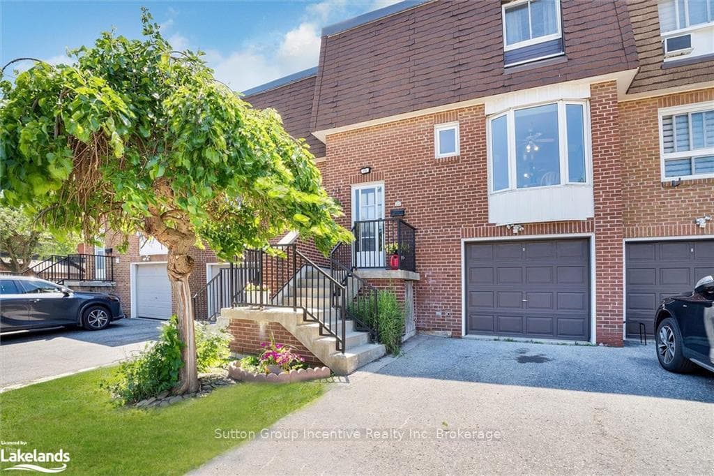 70 CROCKAMHILL Drive Unit 74 photo 1