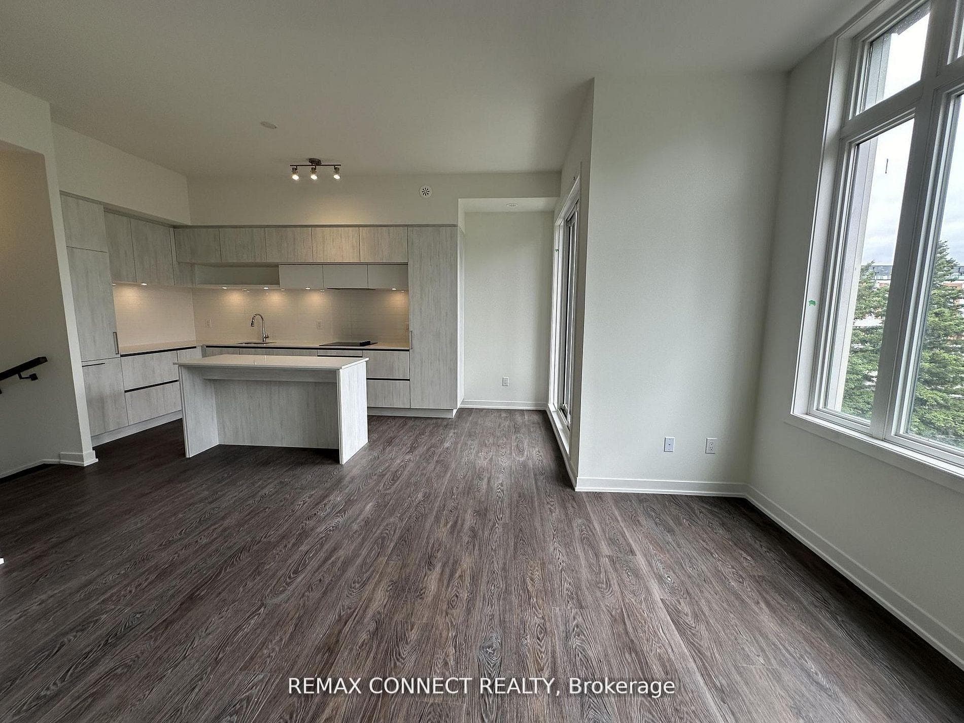 11 David Eyer Road Unit 1518 photo 6