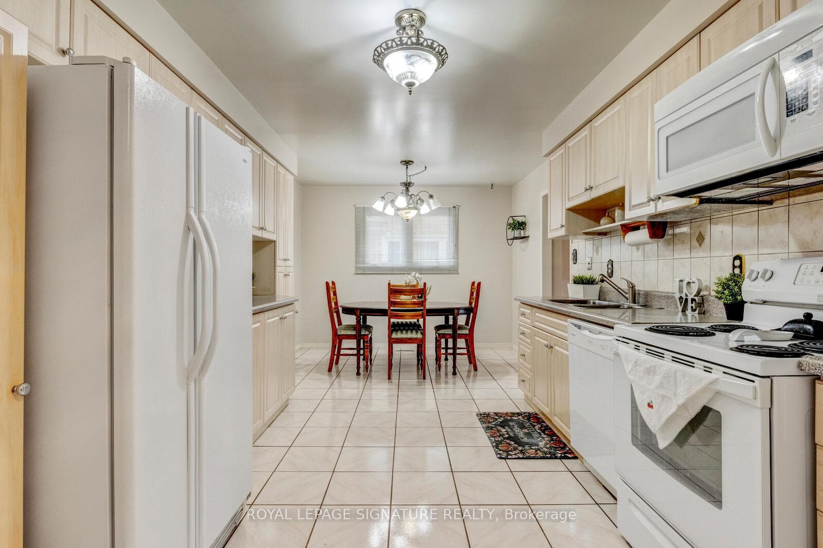 4162 Hickory Drive photo 9