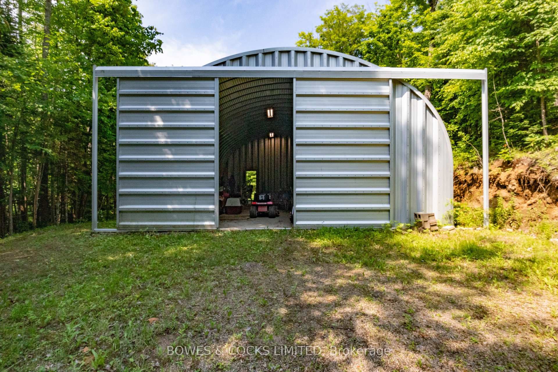 137 Beach Lane photo 6