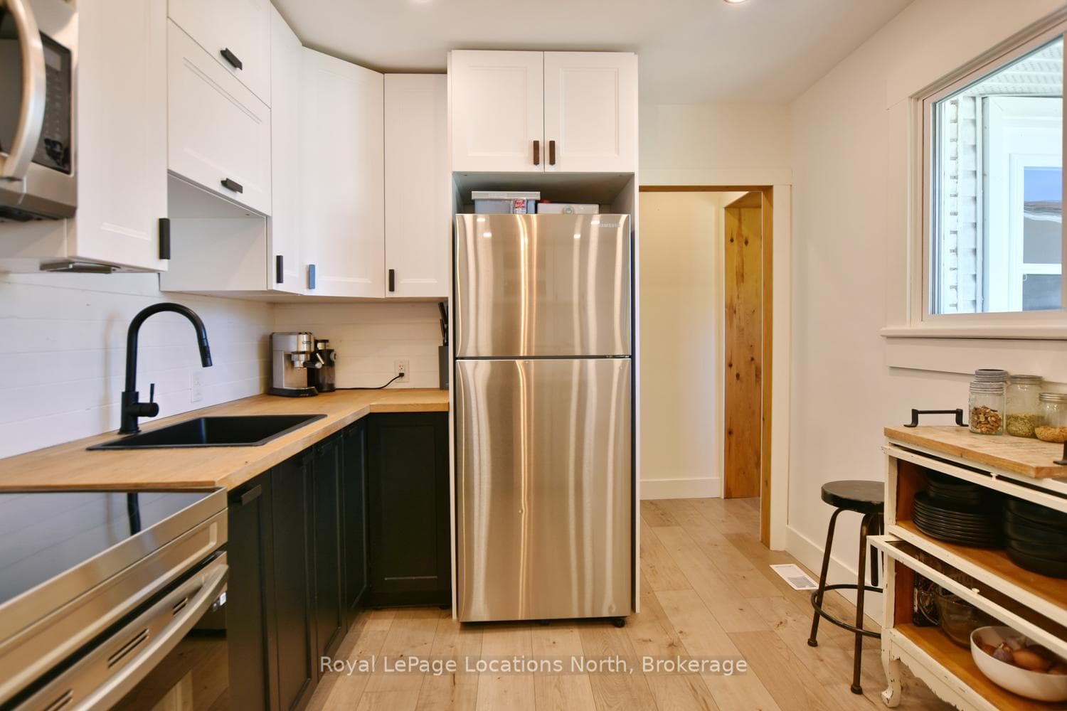 56 BATTEAUX Road photo 26