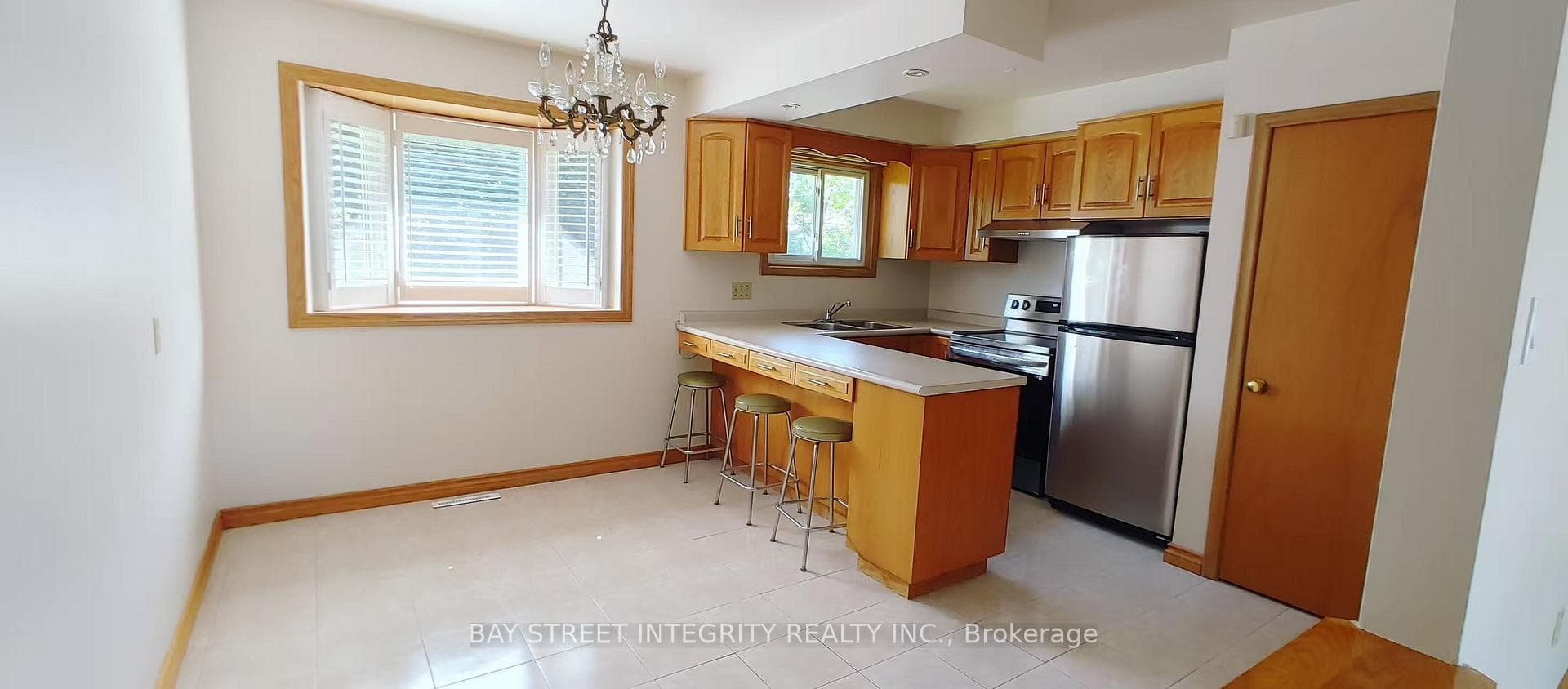 11 Southill Drive photo 5