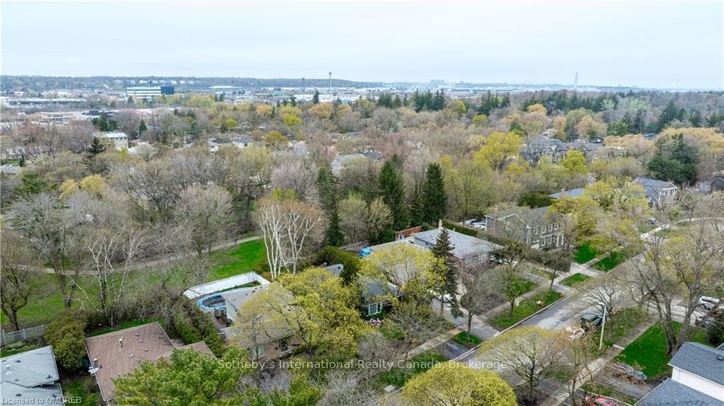 493 ANTHONY Drive photo 37