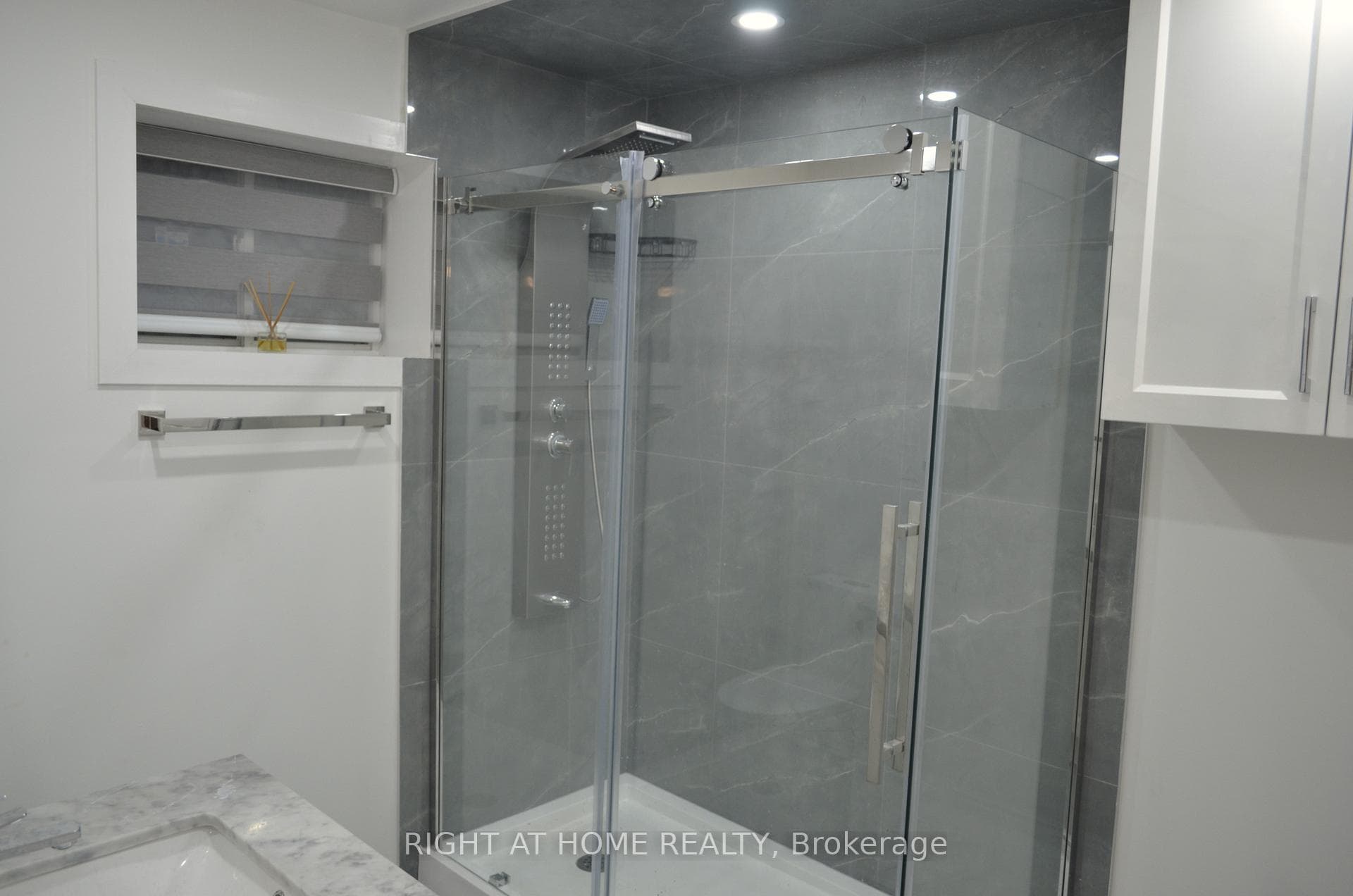 4 Rovinelli Road Unit BSMT photo 13